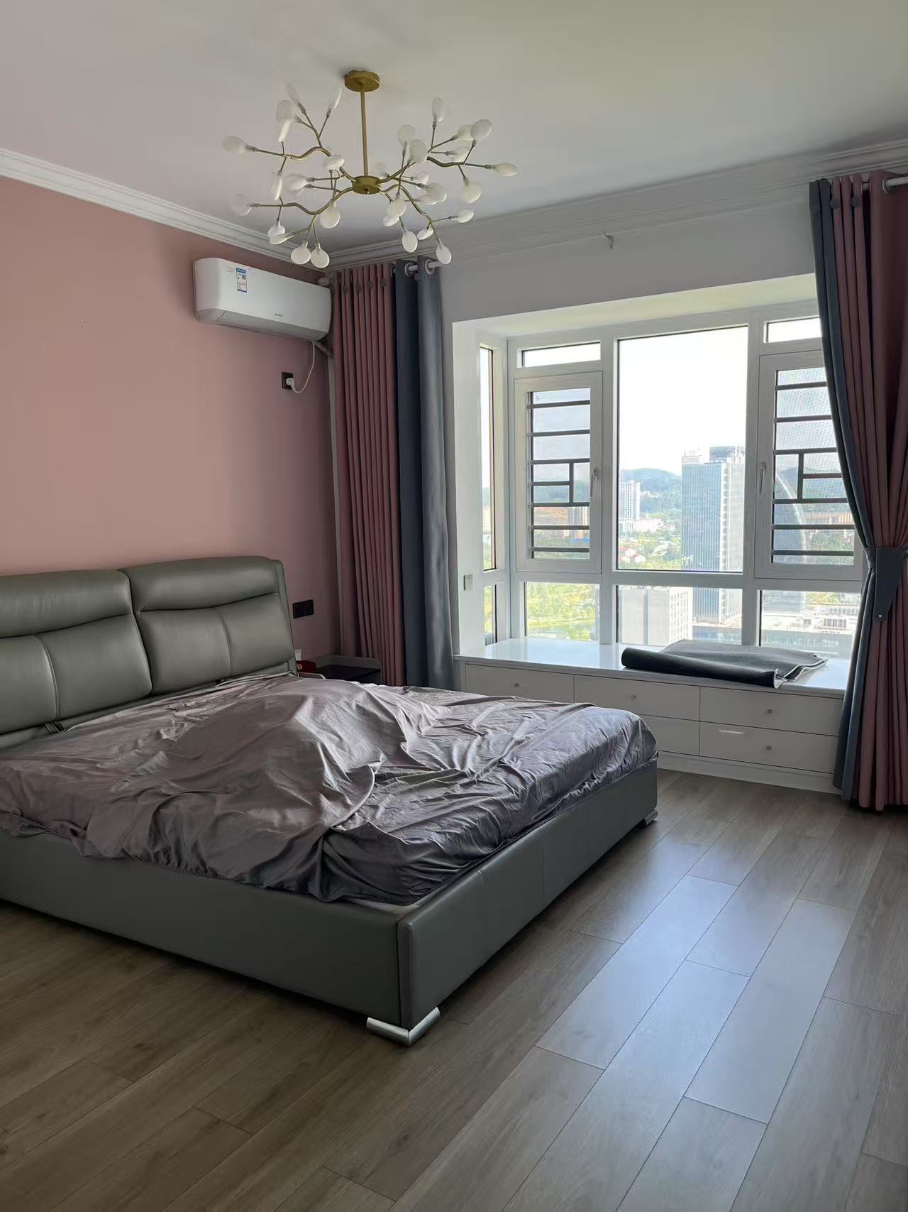 金湾家园(金湾嘉园) 4室2厅2卫 89.8万 金湾家园(金湾嘉园) 4室2厅2卫 89.8万室内图