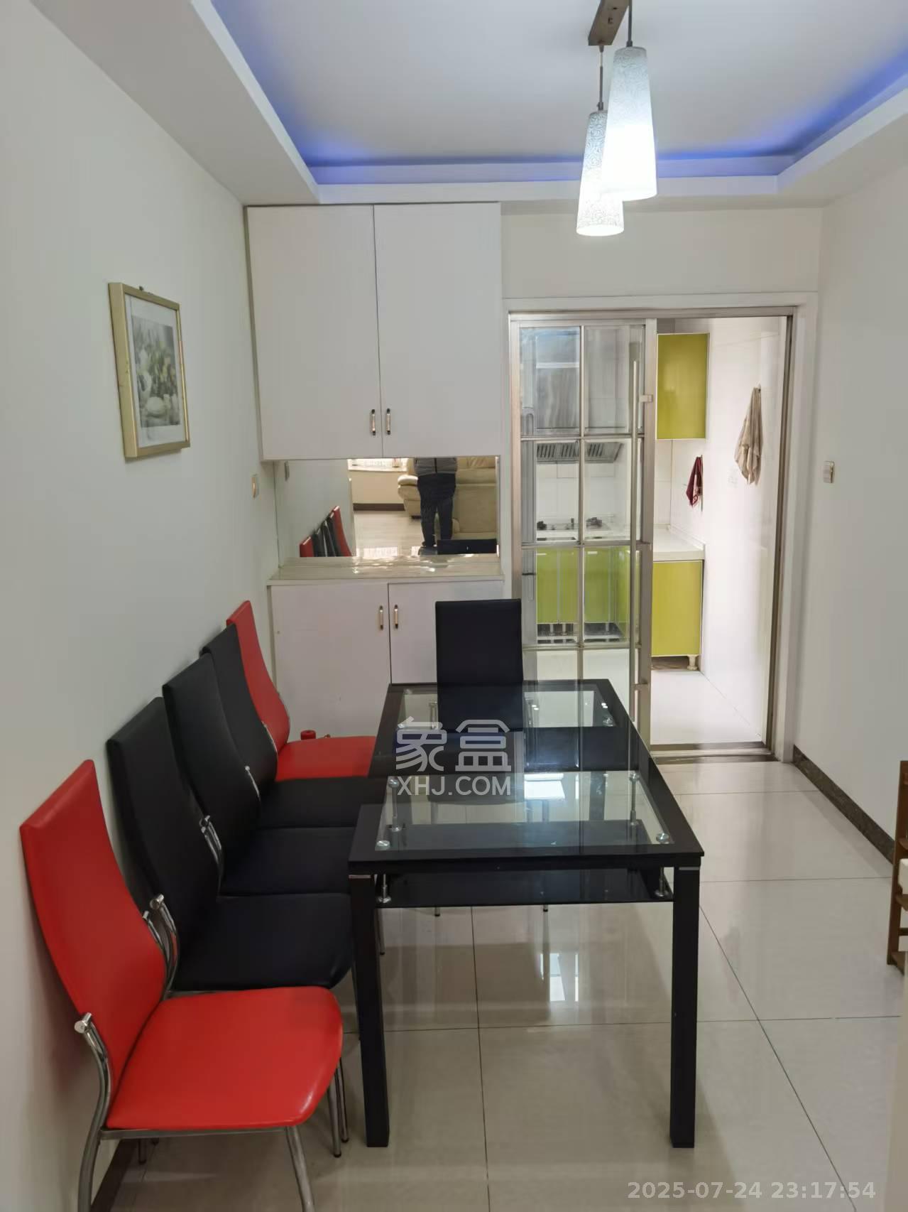 泰时三湘金地 1室1厅1卫 2000.0元/月 泰时三湘金地 1室1厅1卫 2000.0元/月室内图