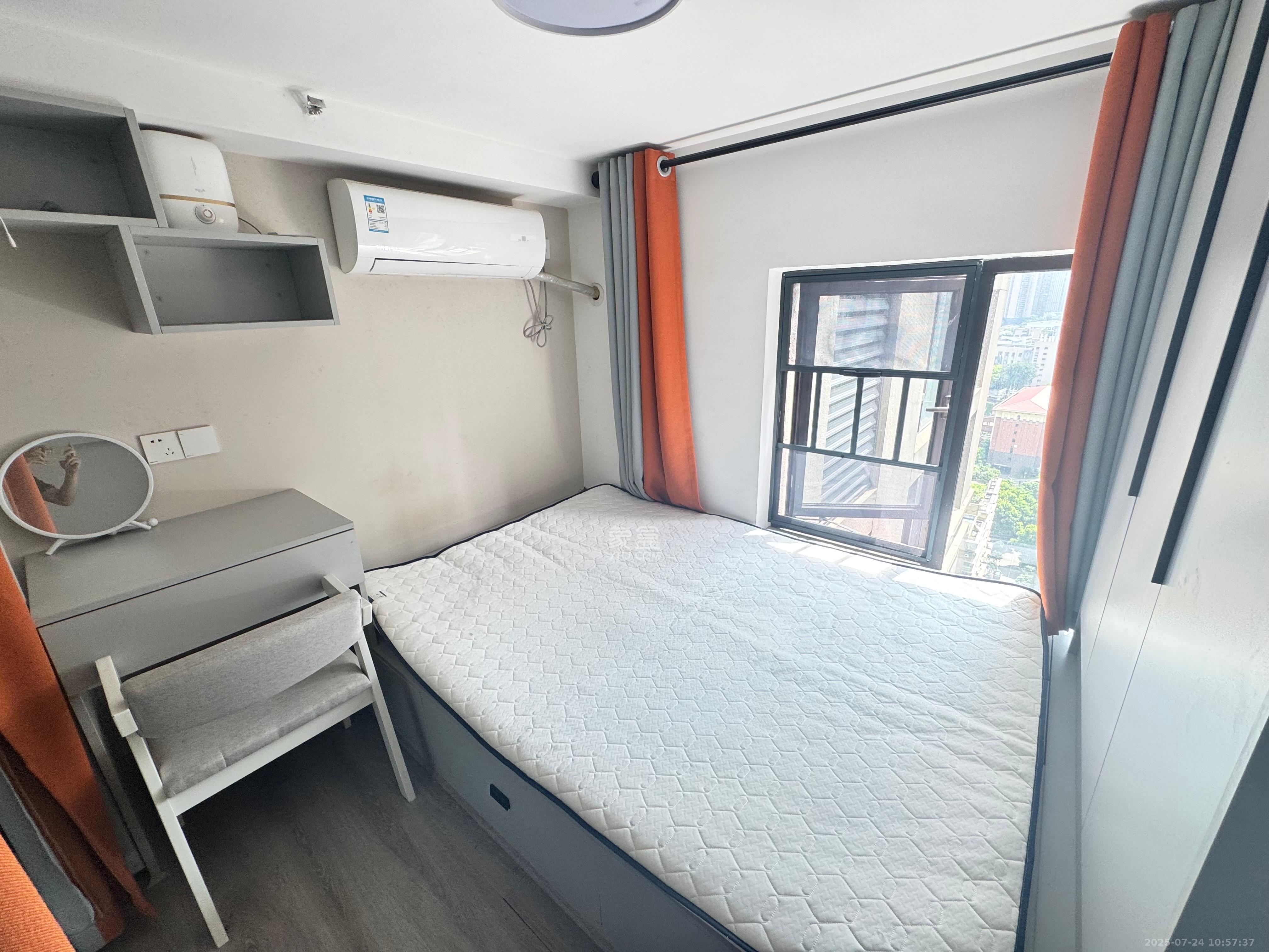 卓越江岸 2室1厅1卫 2600.0元/月 卓越江岸 2室1厅1卫 2600.0元/月室内图