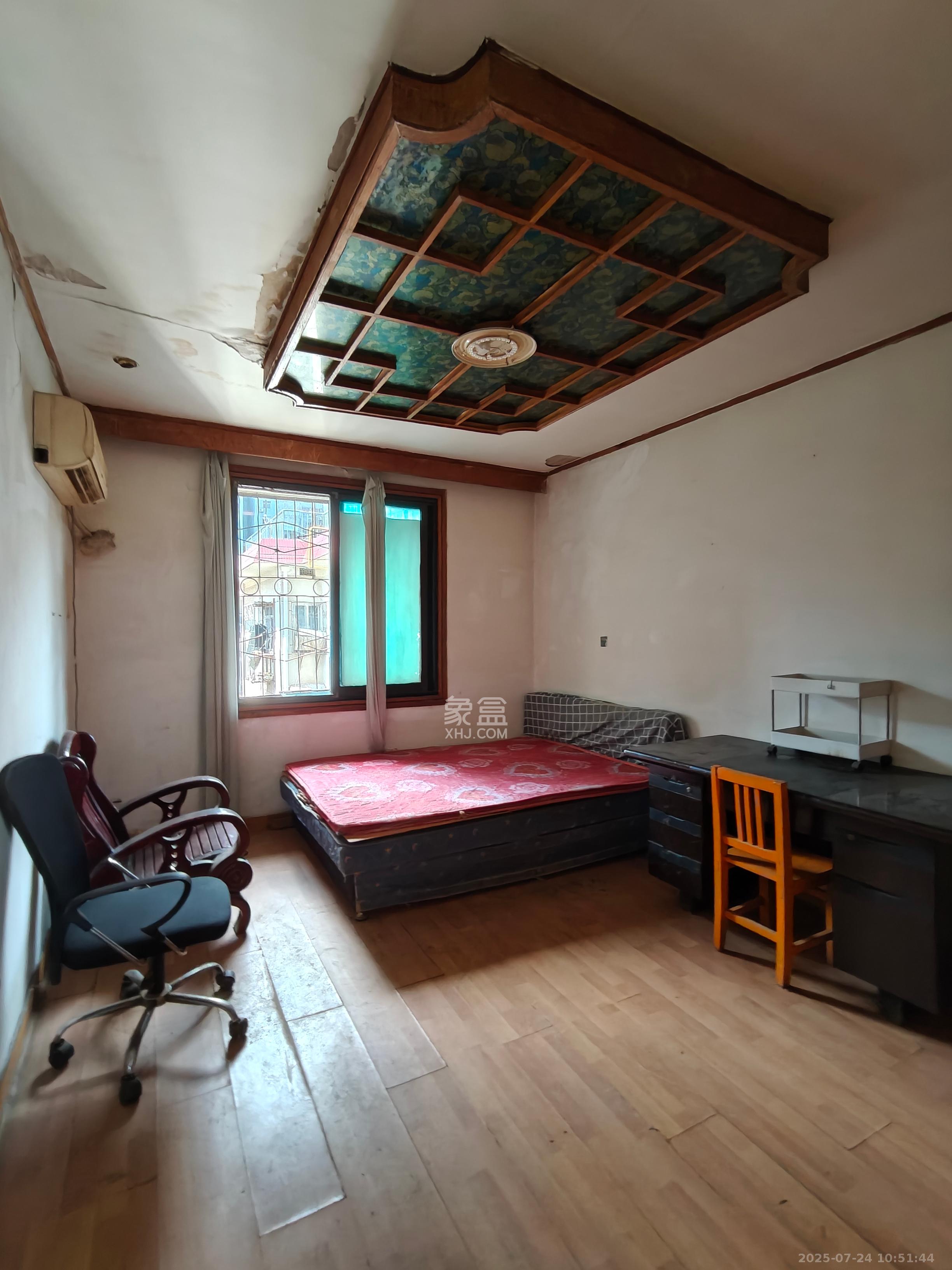 向韶村 2室1厅1卫 1500.0元/月 向韶村 2室1厅1卫 1500.0元/月室内图