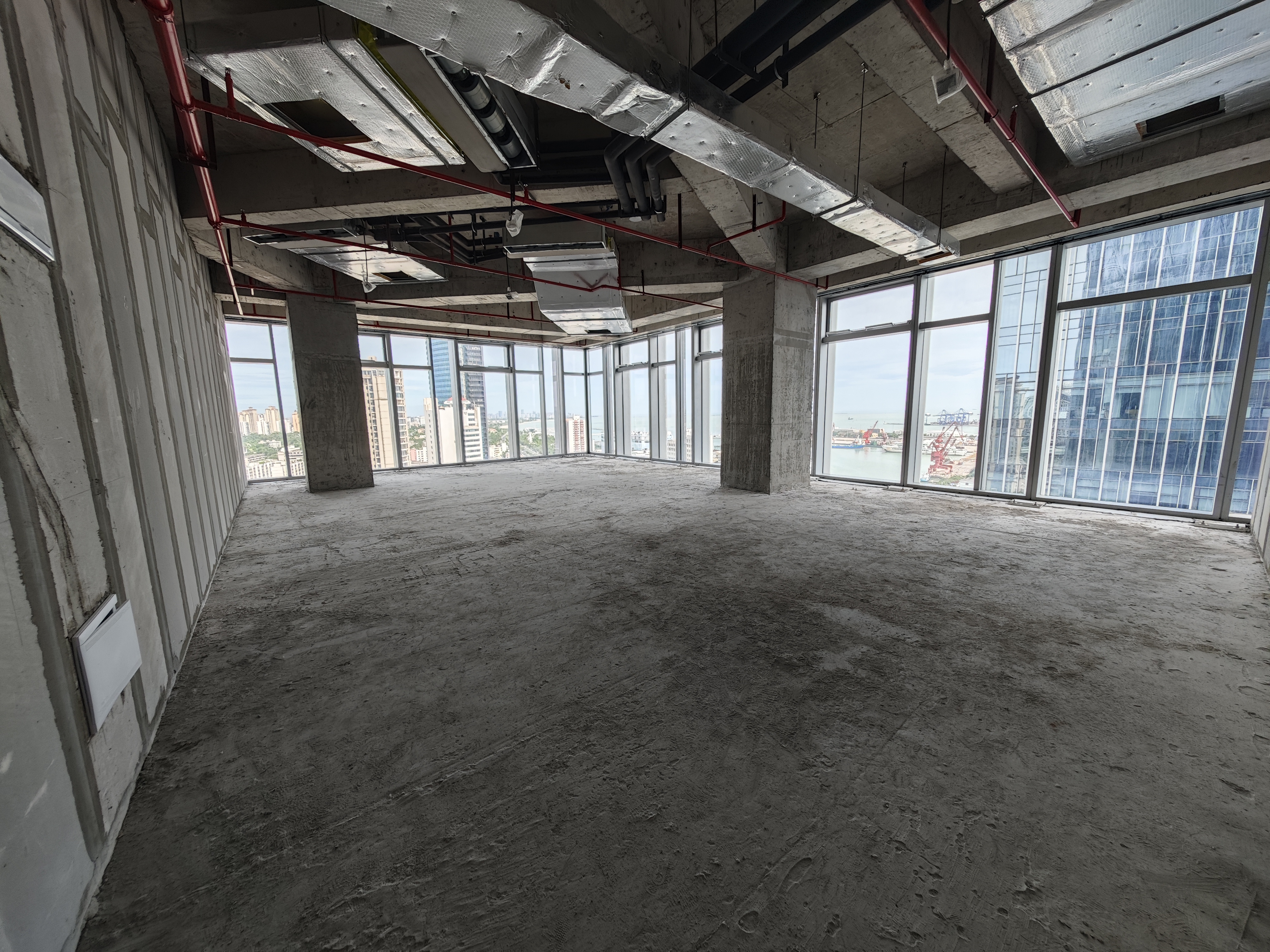 招商局大厦   180.5㎡      10800.0元/月室内图