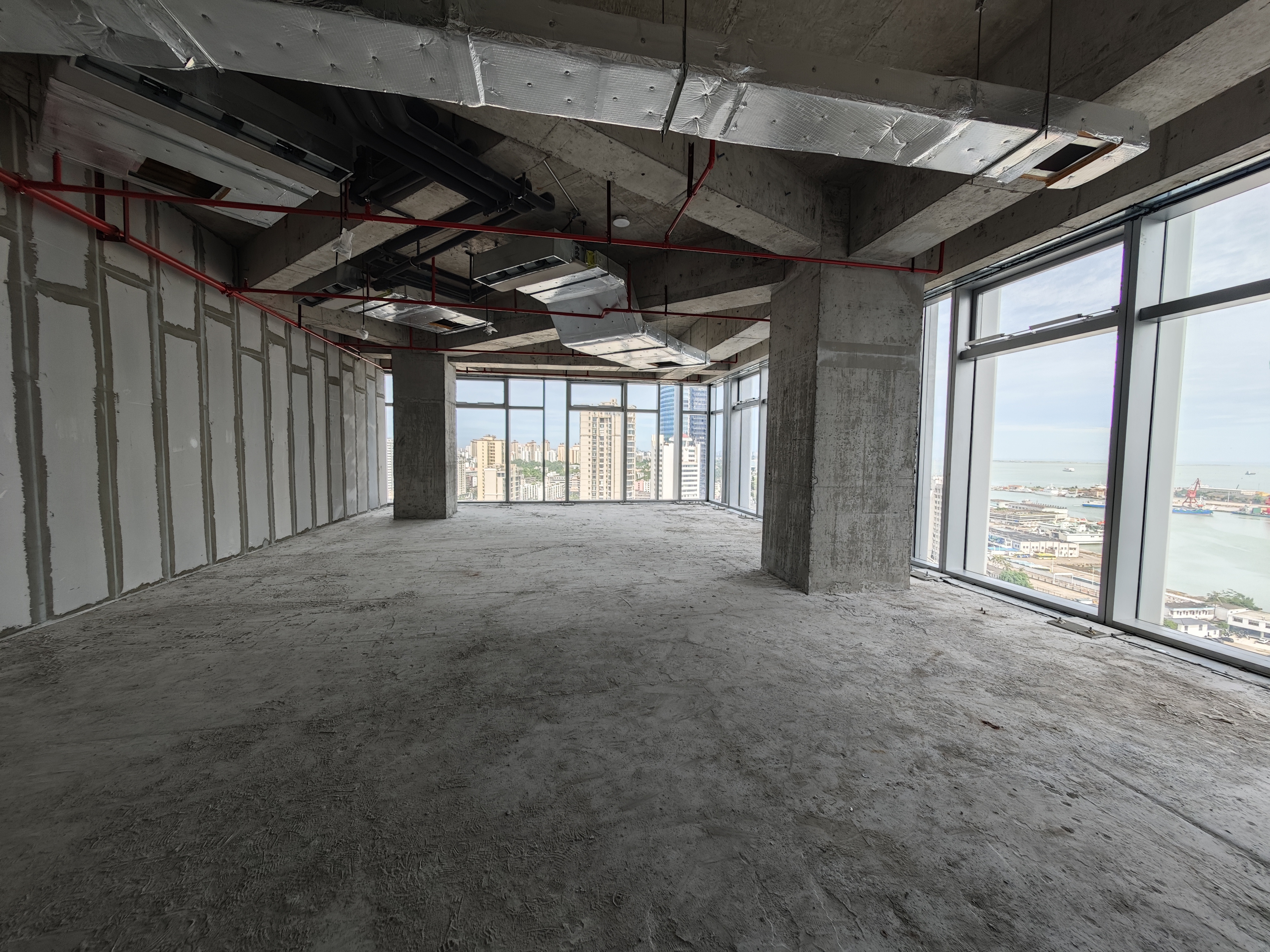 招商局大厦   180.5㎡      10800.0元/月室内图