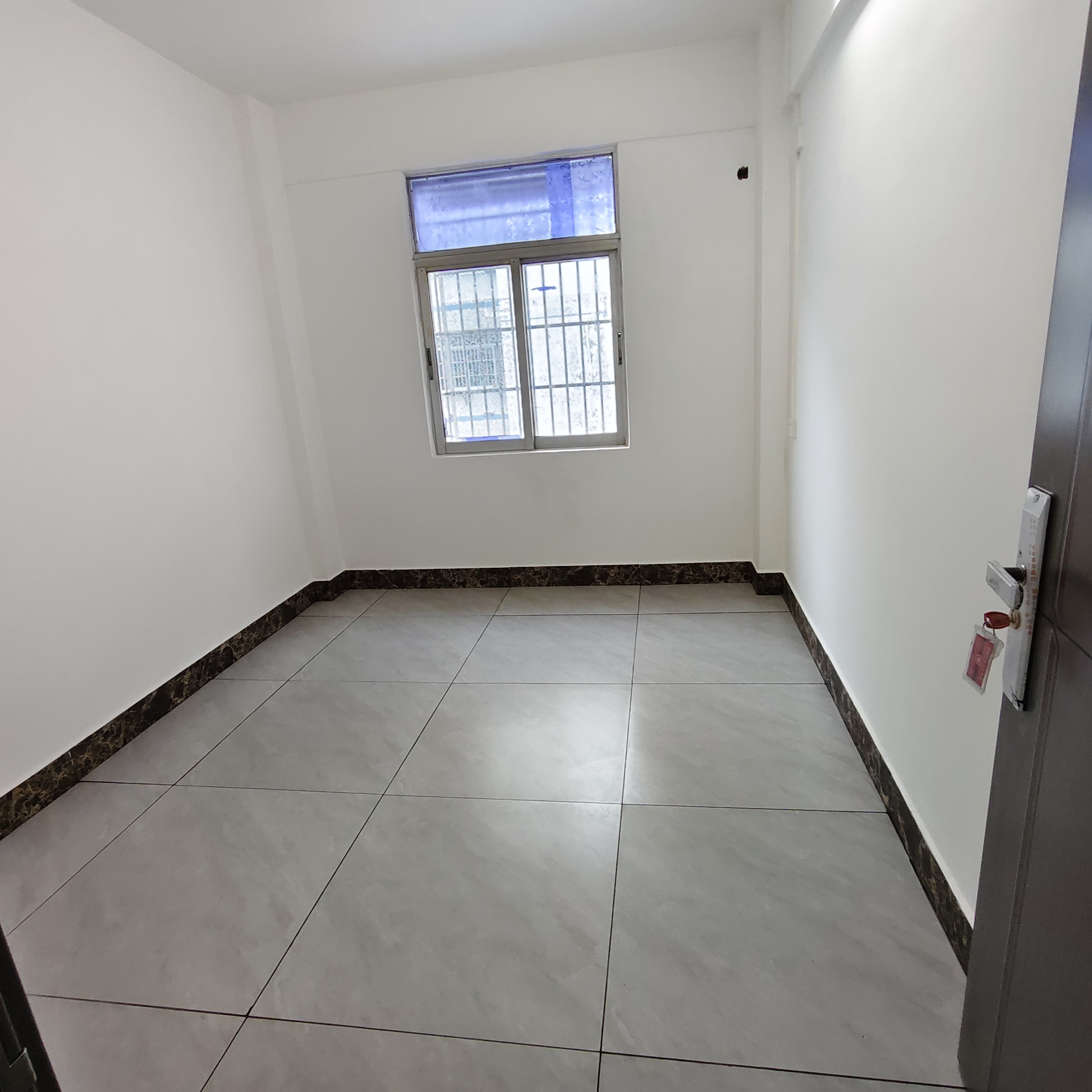 铸管宿舍 3室2厅1卫 1900.0元/月 铸管宿舍 3室2厅1卫 1900.0元/月室内图