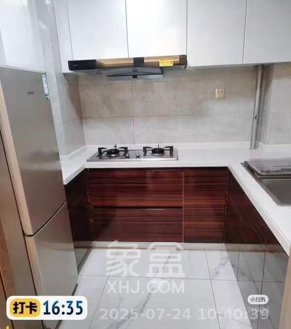 中海阅麓山一期  3室2厅2卫   3600.00元/月室内图