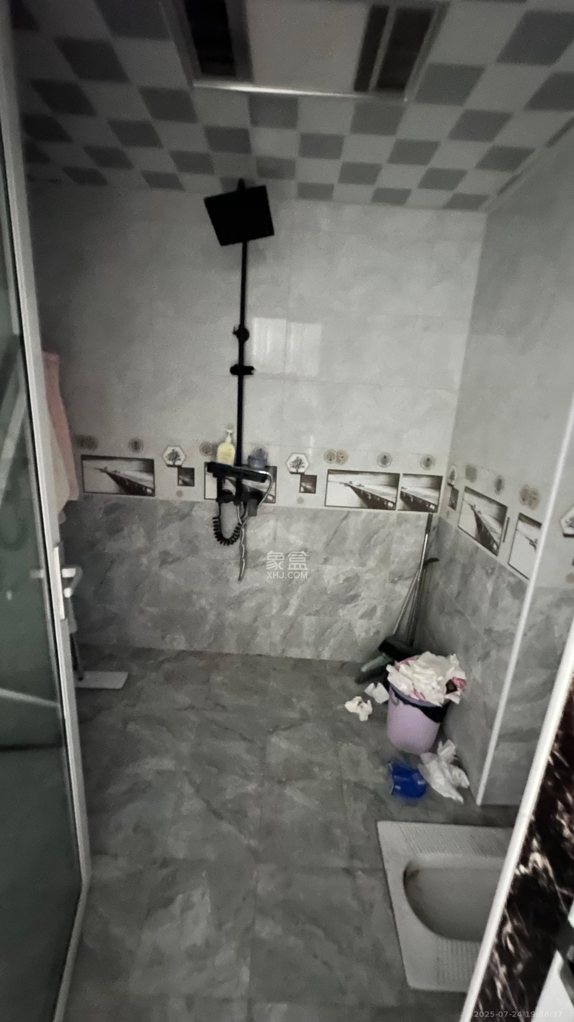 明大佳园 1室1厅1卫 1700.0元/月 明大佳园 1室1厅1卫 1700.0元/月室内图