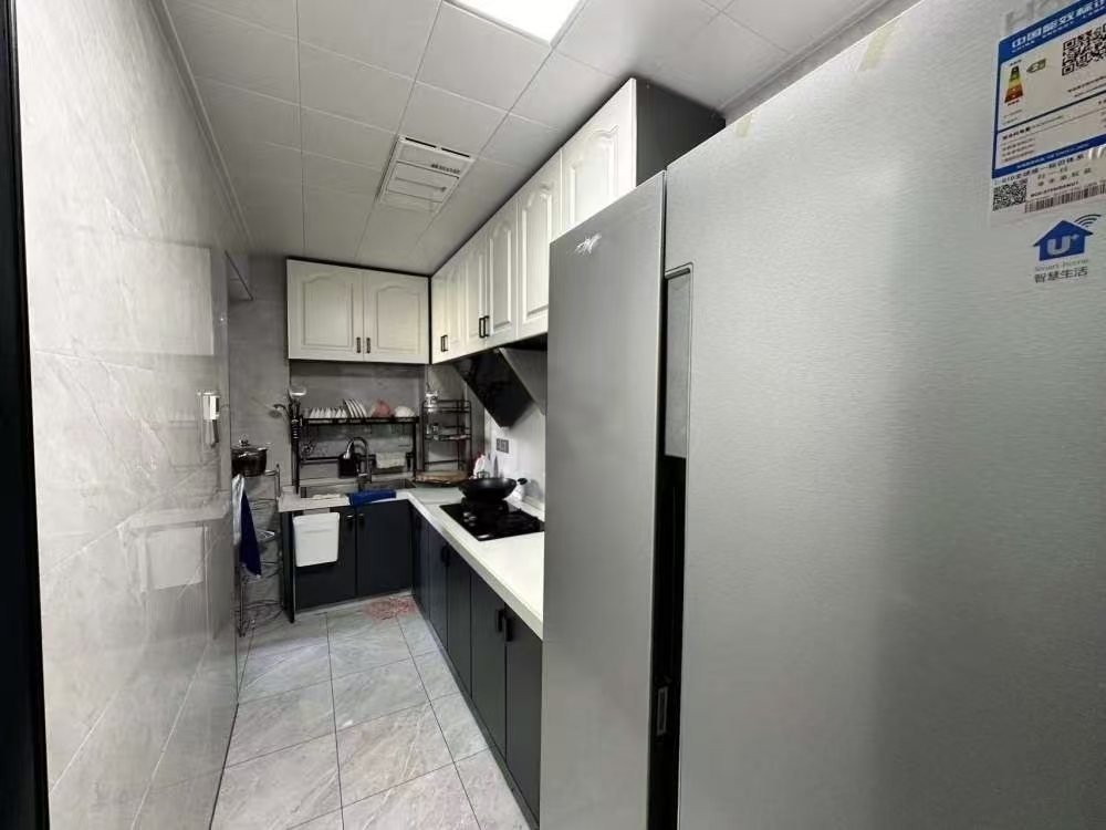 流金岁月-华晨国际  3室2厅2卫    65.0万室内图