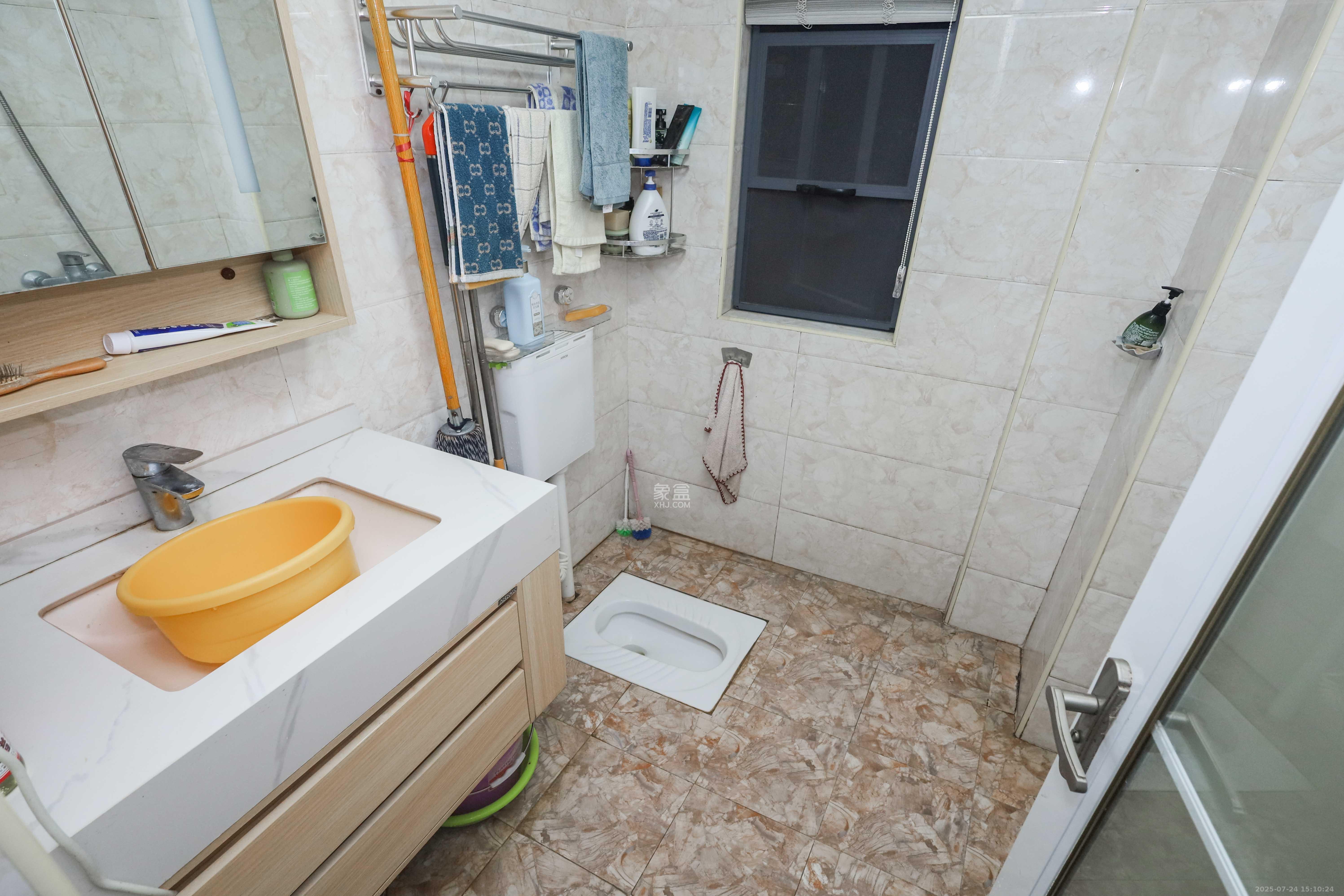 中国铁建梅溪青秀一期 2室2厅1卫 88.8万 中国铁建梅溪青秀一期 2室2厅1卫 88.8万卫生间