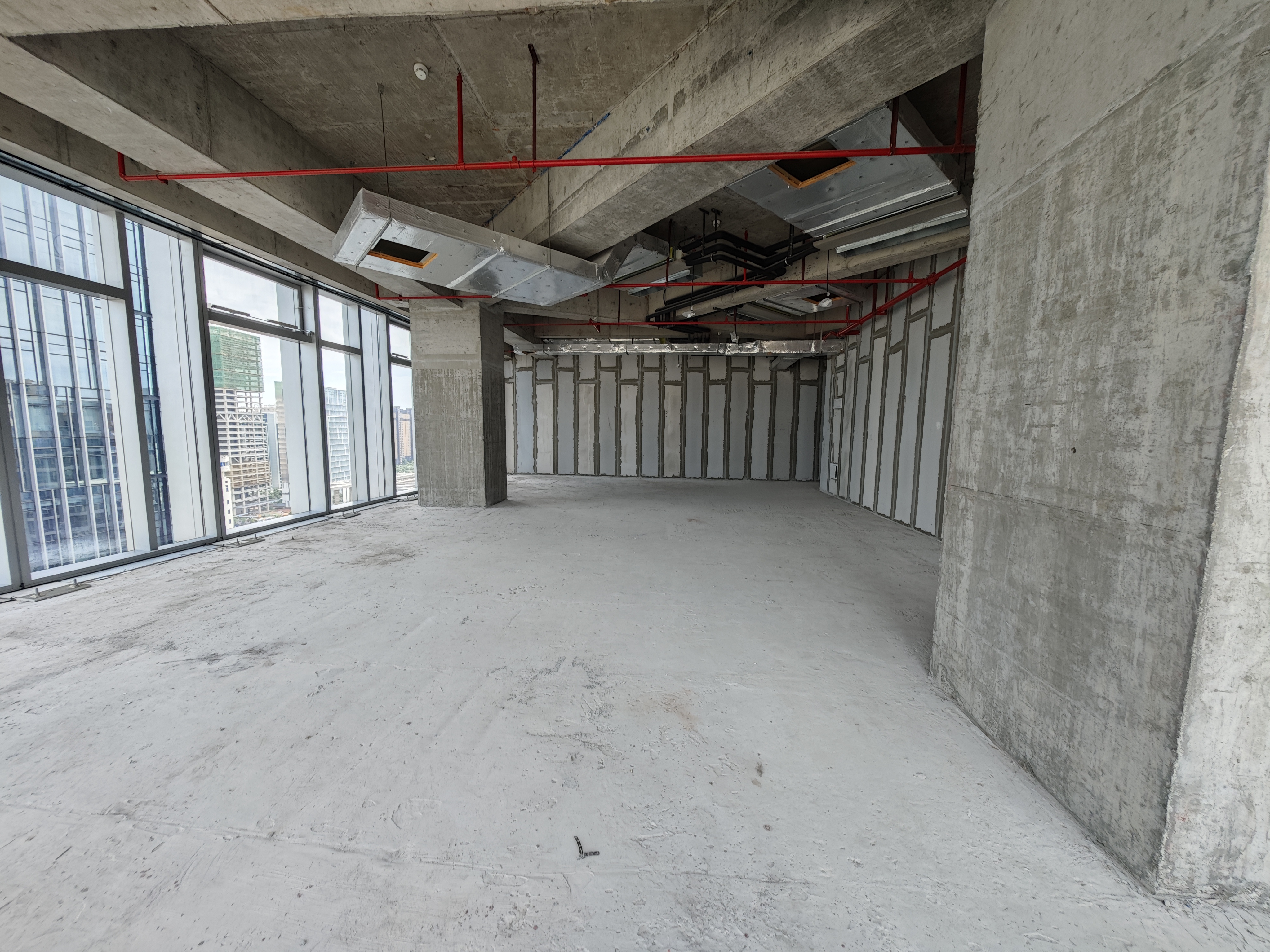 招商局大厦   180.5㎡      10800.0元/月