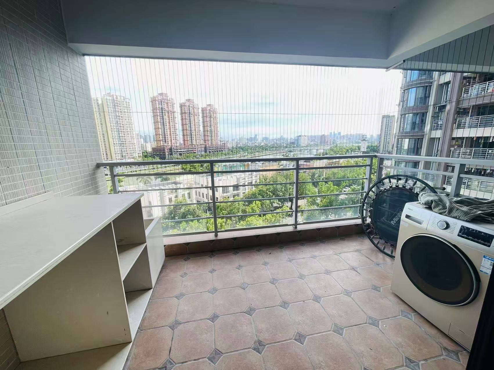 滨江海岸二期 3室2厅2卫 3800.0元/月 滨江海岸二期 3室2厅2卫 3800.0元/月室内图