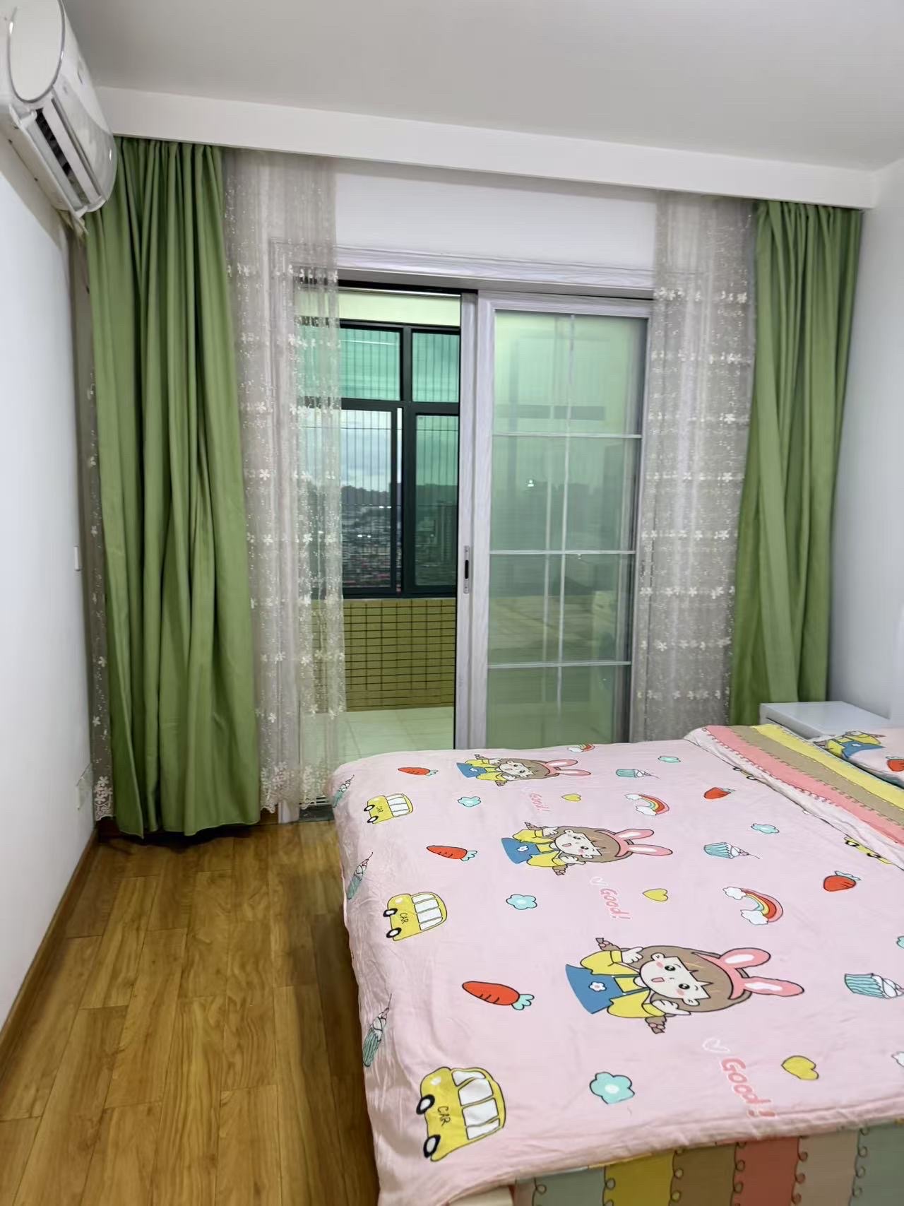 水映豪廷(一,二,三期) 3室2厅2卫 2180.0元/月 水映豪廷(一,二,三期) 3室2厅2卫 2180.0元/月户型图