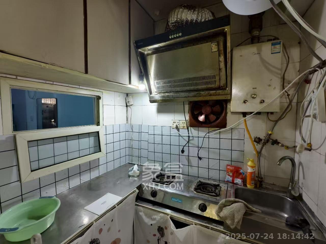 长征花园 1室1厅1卫 1480.0元/月 长征花园 1室1厅1卫 1480.0元/月室内图