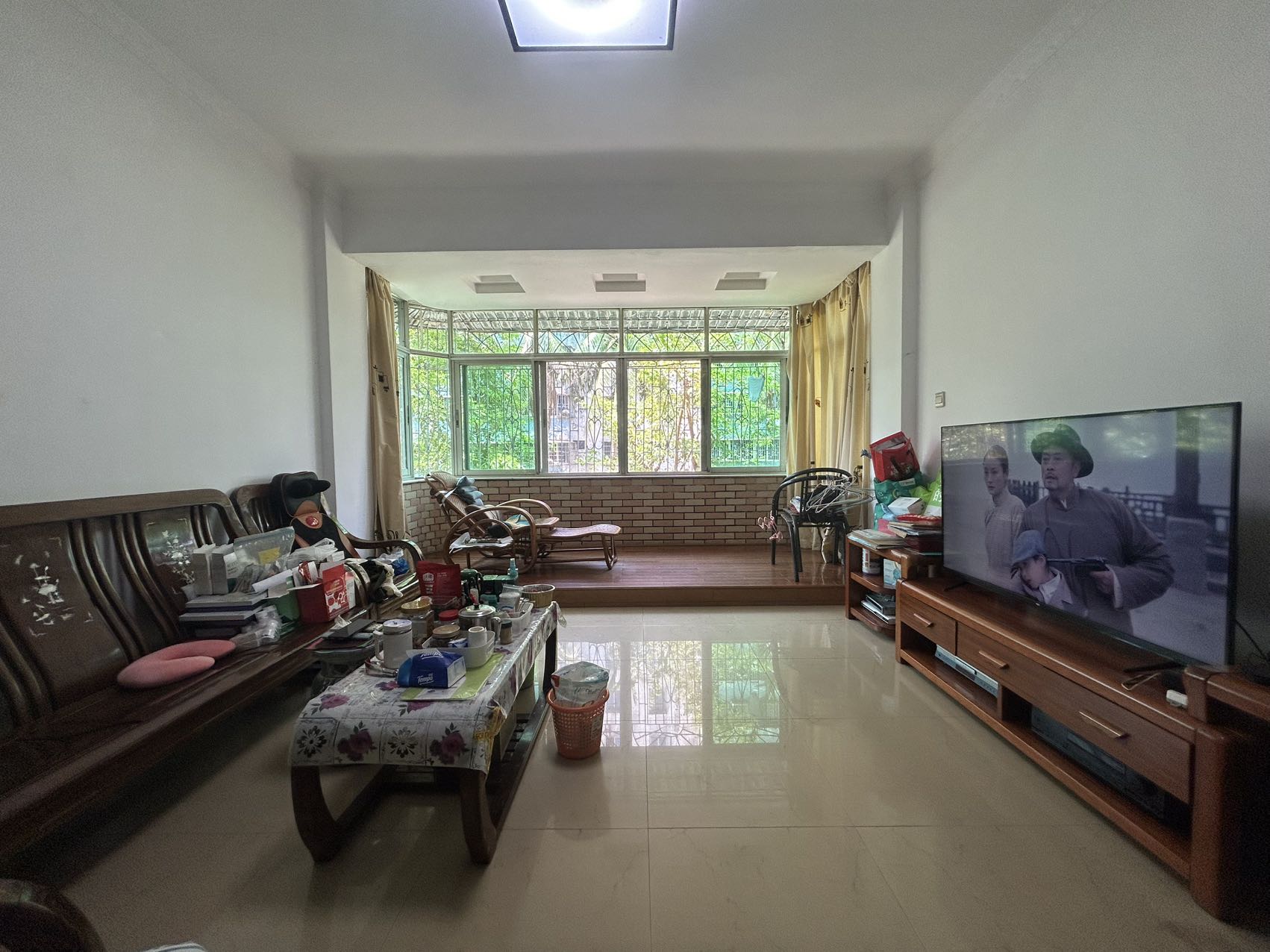 金湖小区 4室2厅2卫 110.0万 金湖小区 4室2厅2卫 110.0万户型图