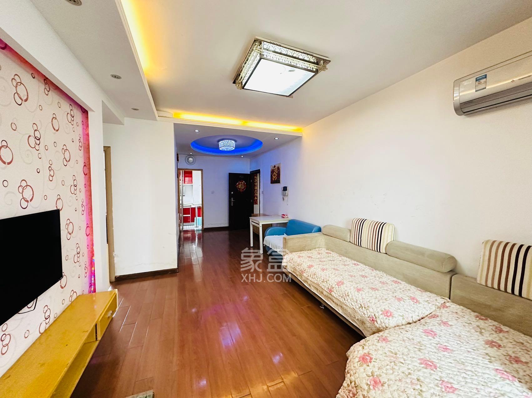 世嘉国际华城 2室2厅1卫 2300.0元/月 世嘉国际华城 2室2厅1卫 2300.0元/月室内图