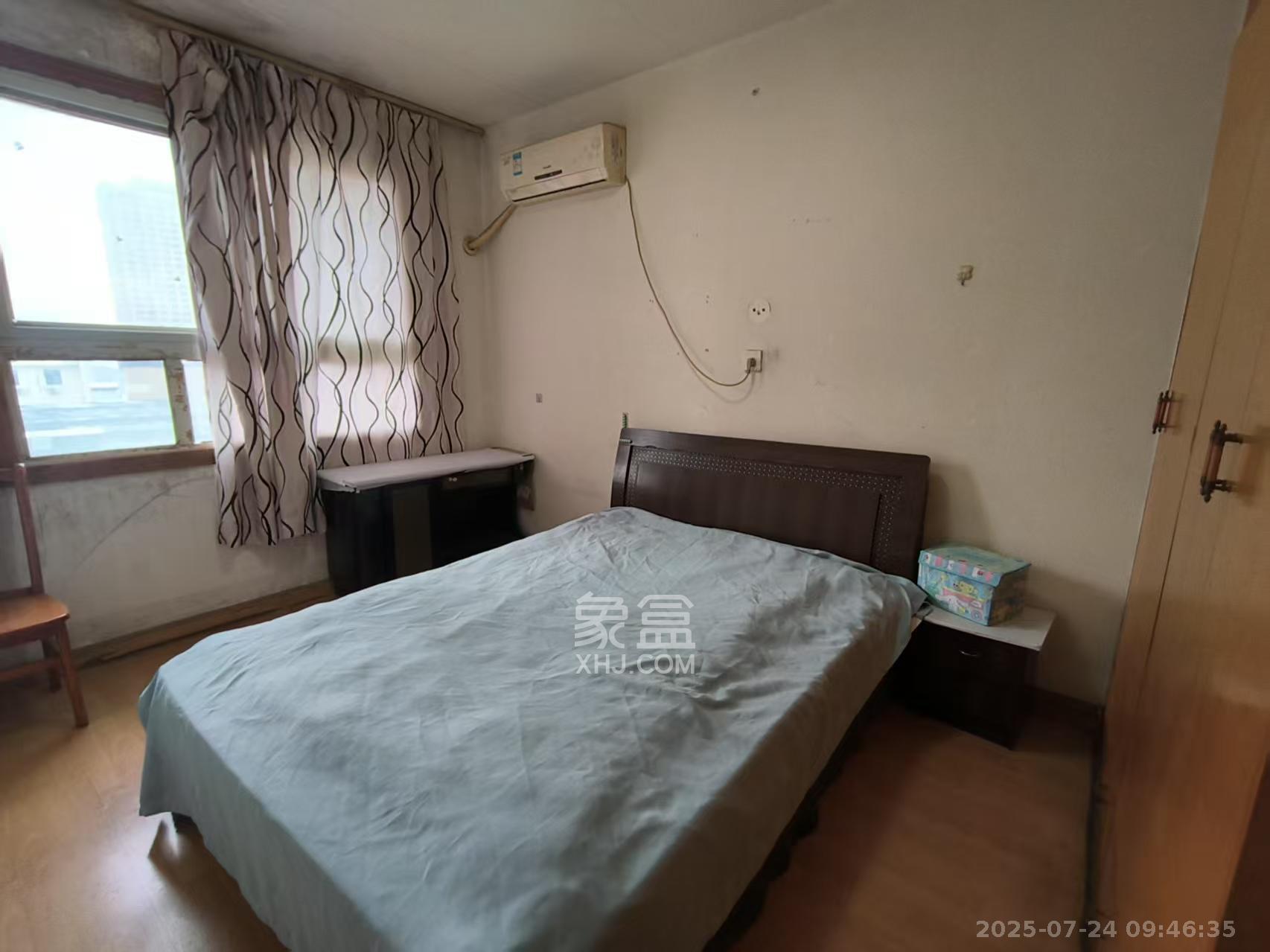 乔庄社区 3室1厅1卫 1600.0元/月 乔庄社区 3室1厅1卫 1600.0元/月室内图