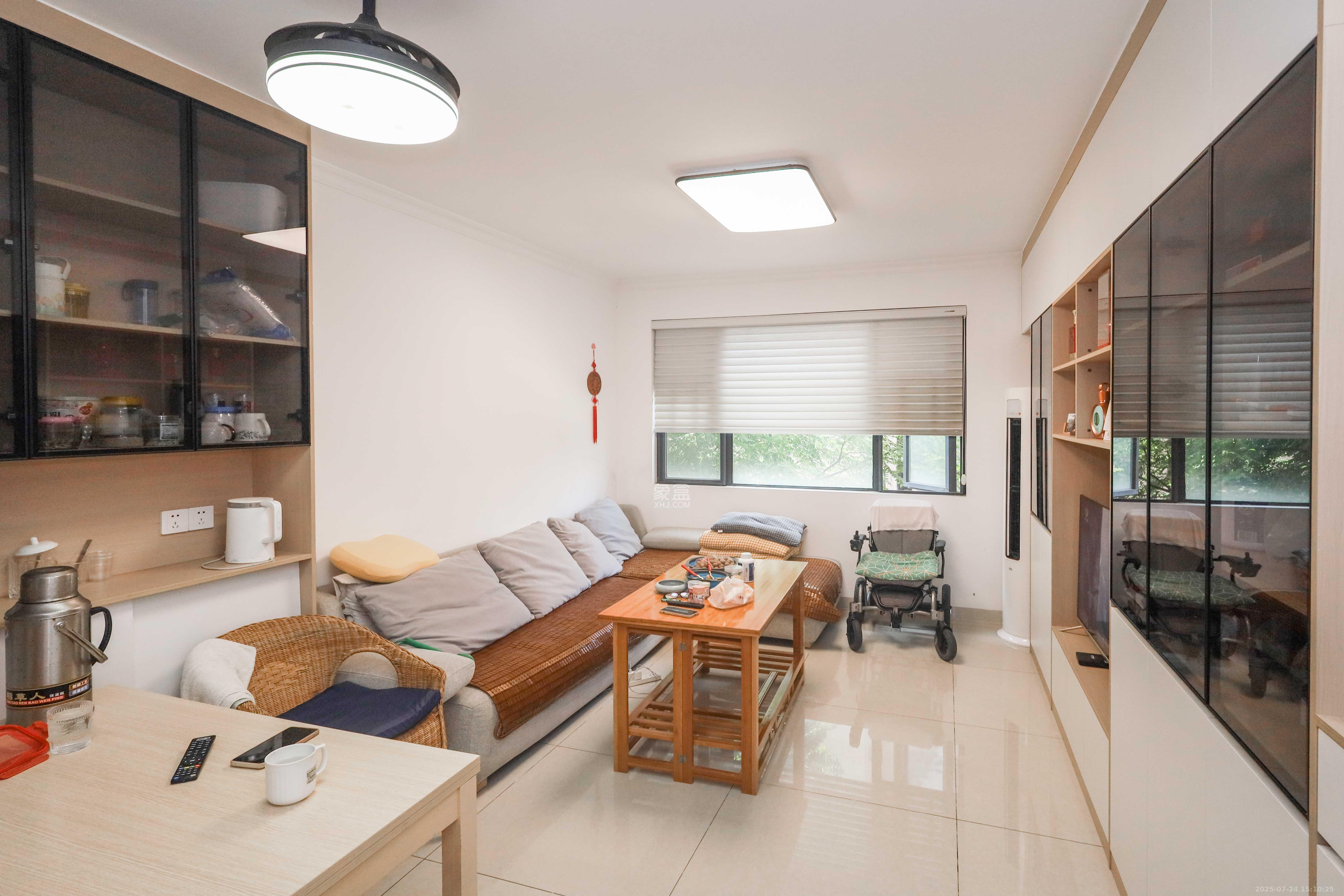 中国铁建梅溪青秀一期 2室2厅1卫 88.8万 中国铁建梅溪青秀一期 2室2厅1卫 88.8万客厅