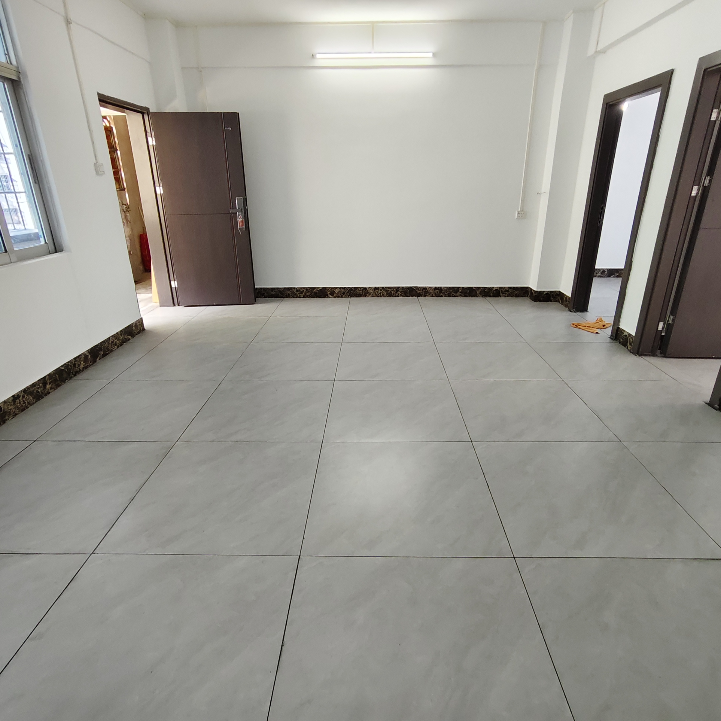 铸管宿舍 3室2厅1卫 1900.0元/月 铸管宿舍 3室2厅1卫 1900.0元/月室内图