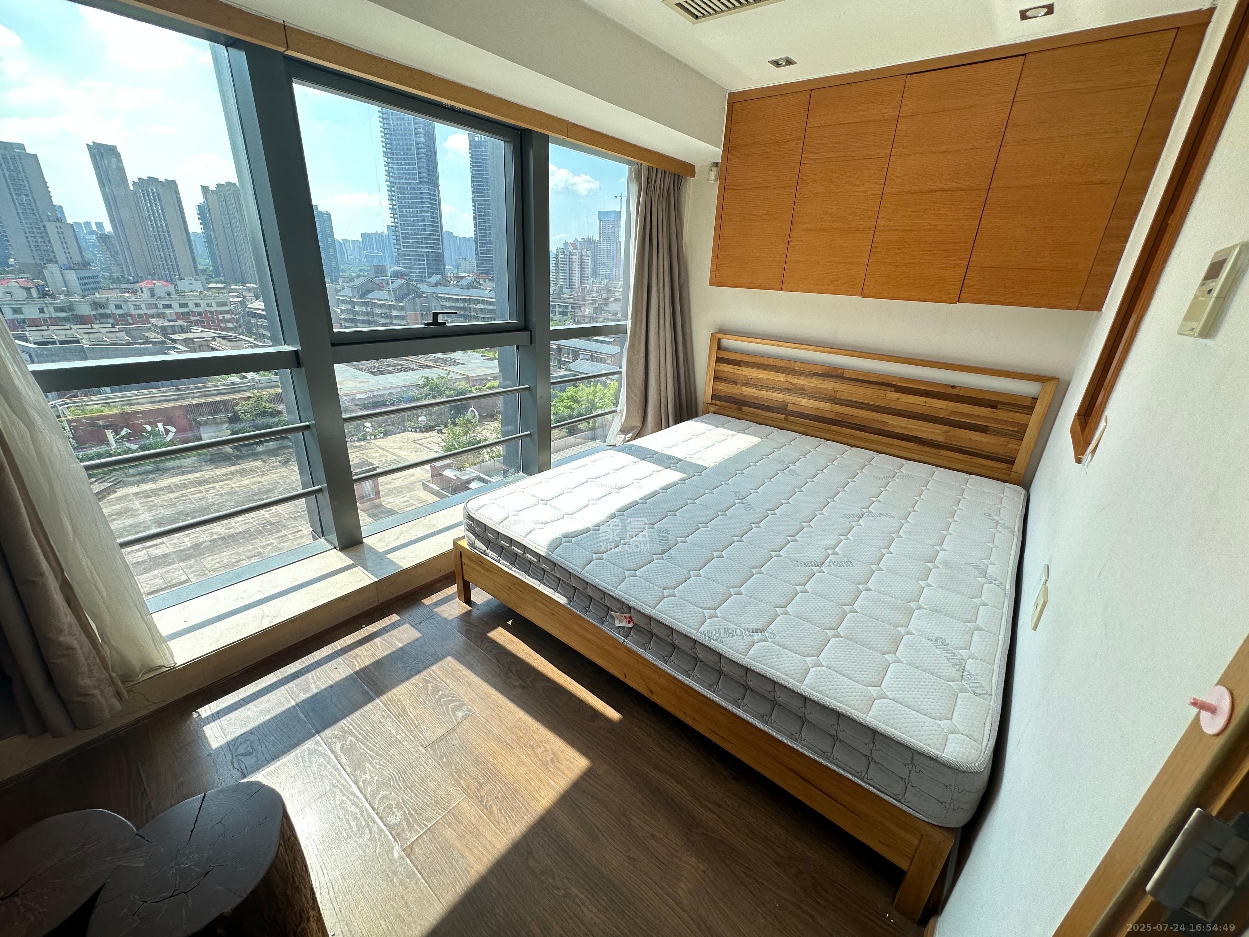 泊富公寓(泊富国际广场) 2室2厅1卫 3800.0元/月 泊富公寓(泊富国际广场) 2室2厅1卫 3800.0元/月室内图