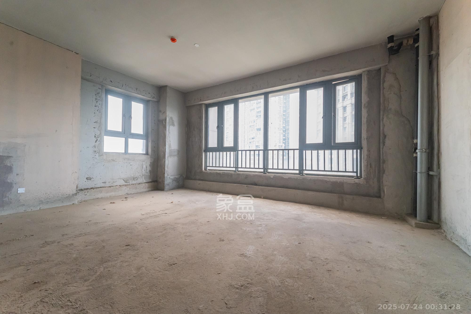 碧桂园威尼斯城  5室2厅4卫    325.0万 碧桂园威尼斯城  5室2厅4卫    325.0万其他