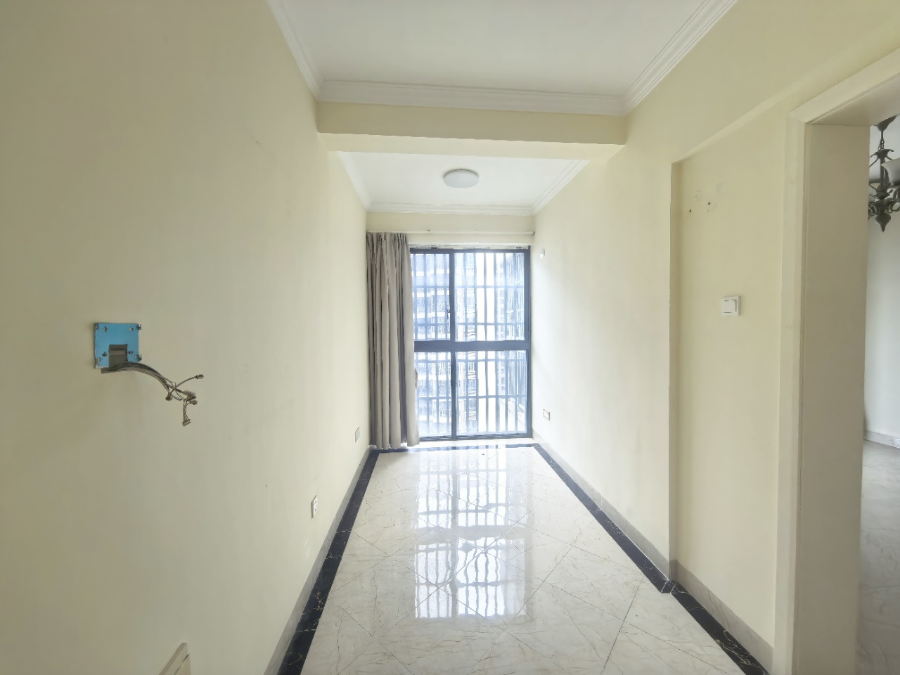 阳光丁香园  2室2厅1卫    103.0万 阳光丁香园  2室2厅1卫    103.0万室内图