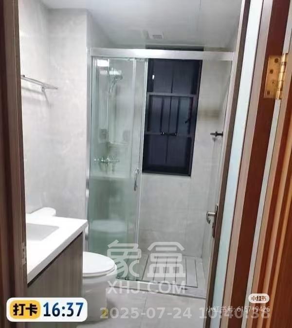 中海阅麓山一期  3室2厅2卫   3600.00元/月室内图