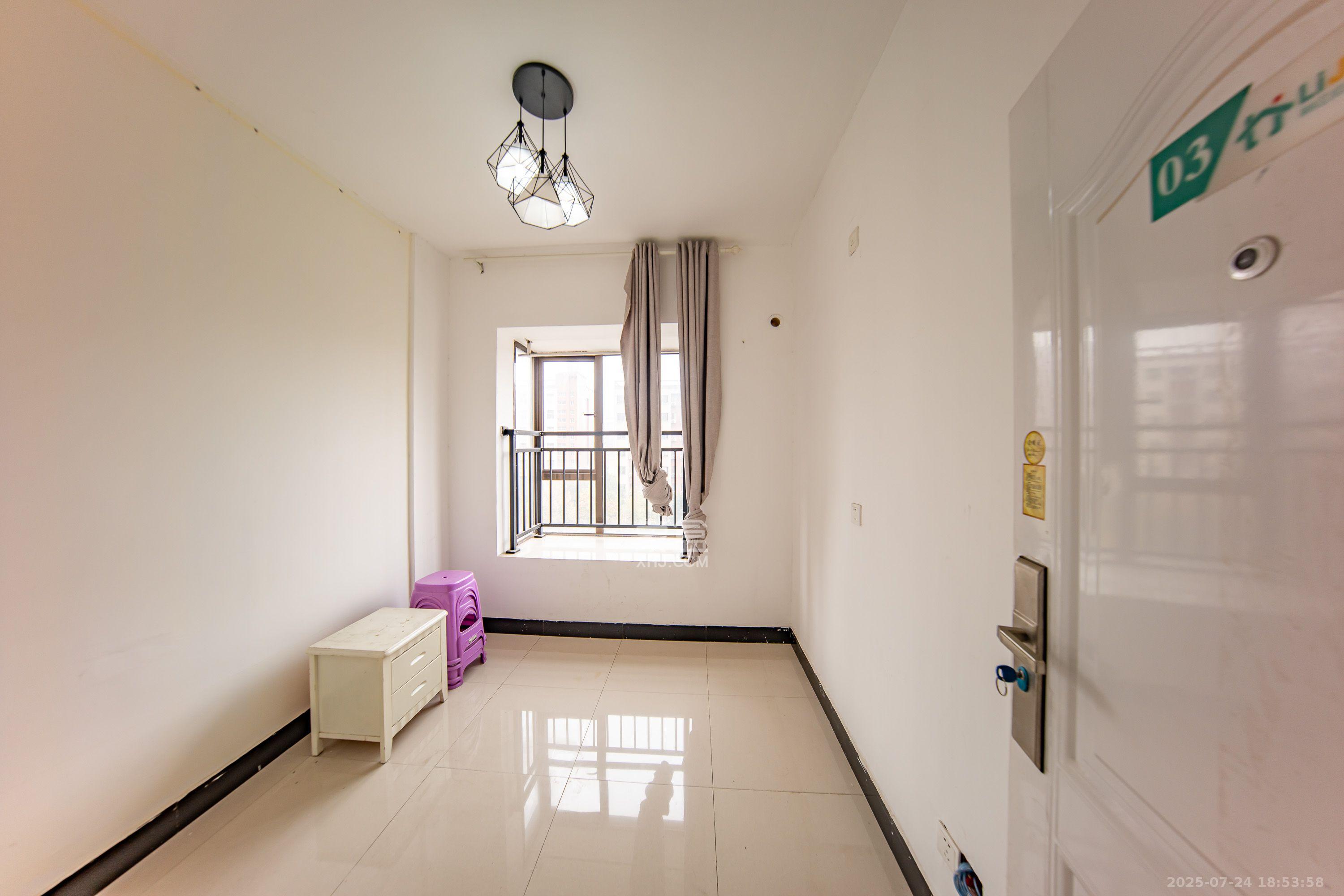 江山帝景哈佛  4室2厅2卫    2300.0元/月 江山帝景哈佛  4室2厅2卫    2300.0元/月室内图