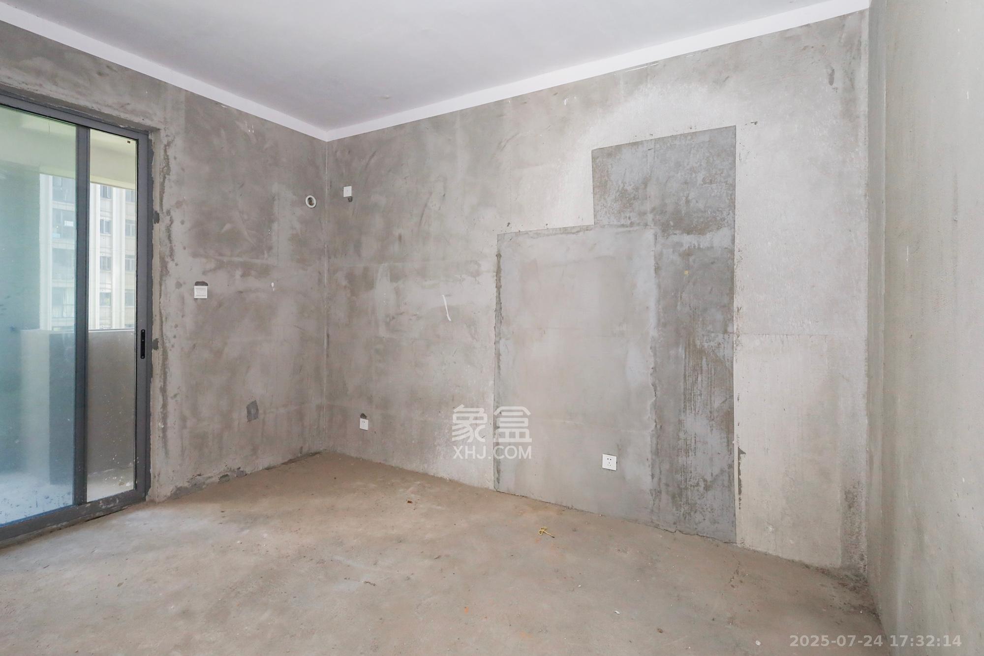 八方小区B区  1室2厅2卫    398.0万 八方小区B区  1室2厅2卫    398.0万卧室