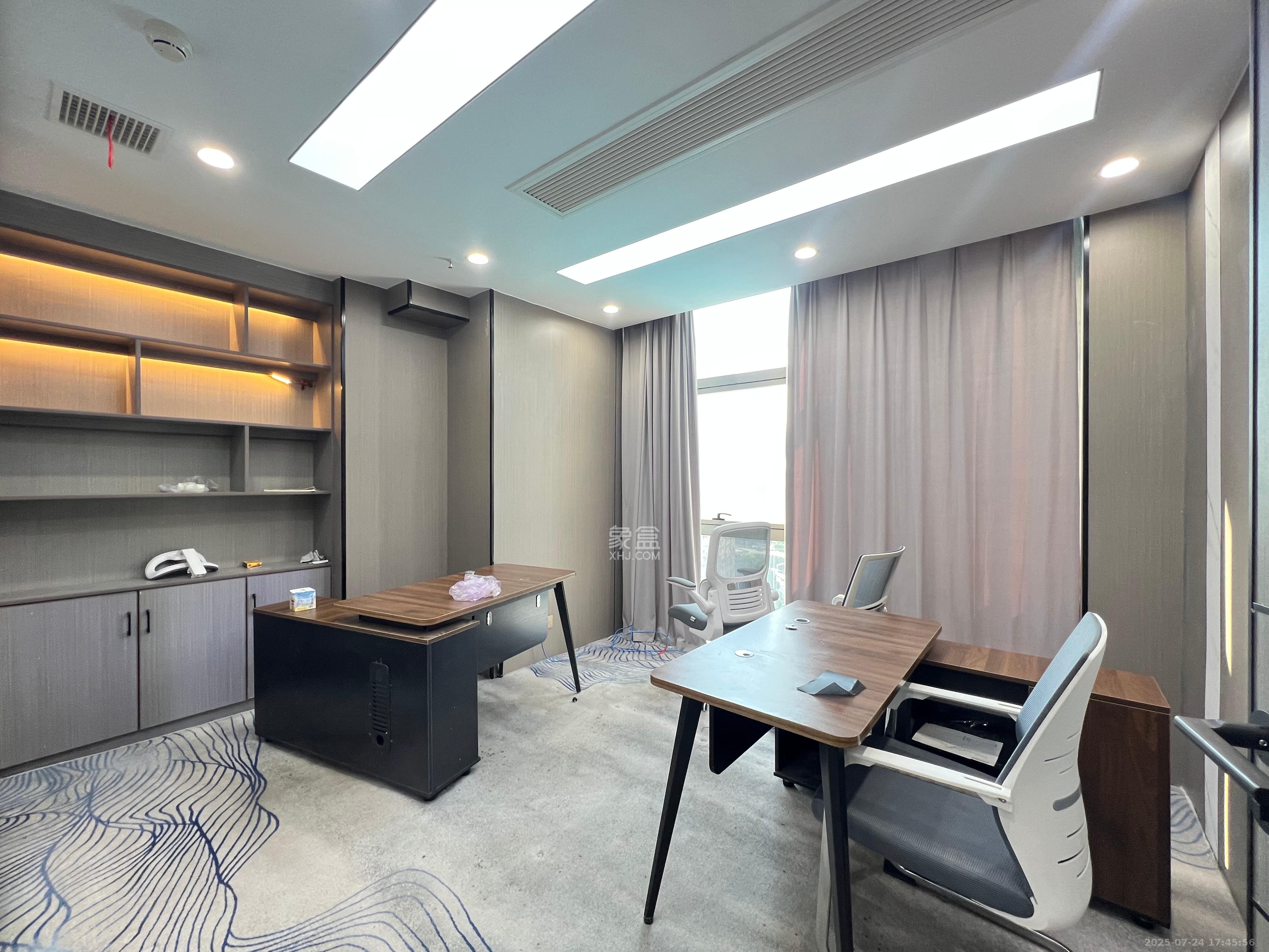 奥克斯广场   270.0㎡      15000.0元/月室内图