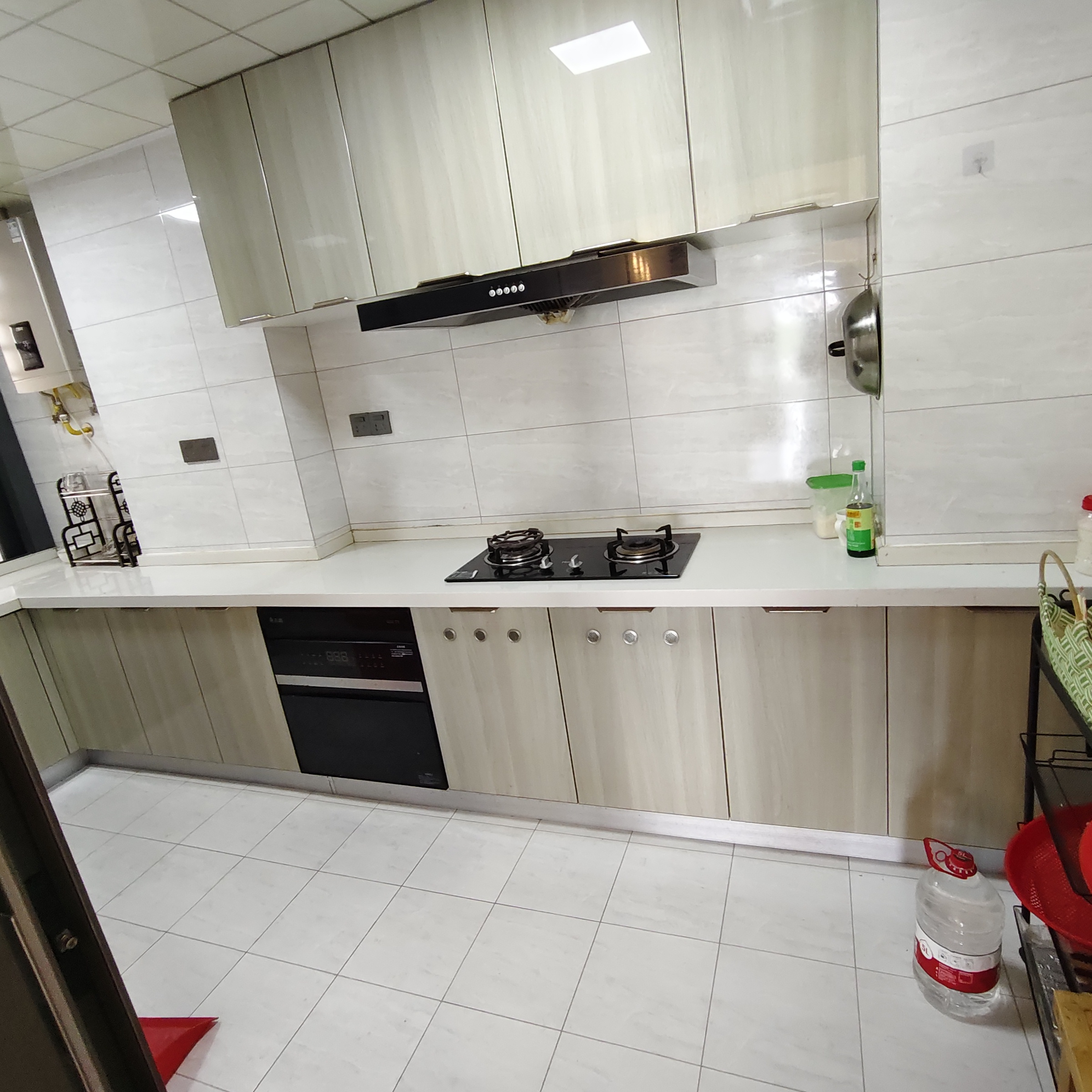 世茂璀璨滨江 3室2厅2卫 2599.0元/月 世茂璀璨滨江 3室2厅2卫 2599.0元/月室内图