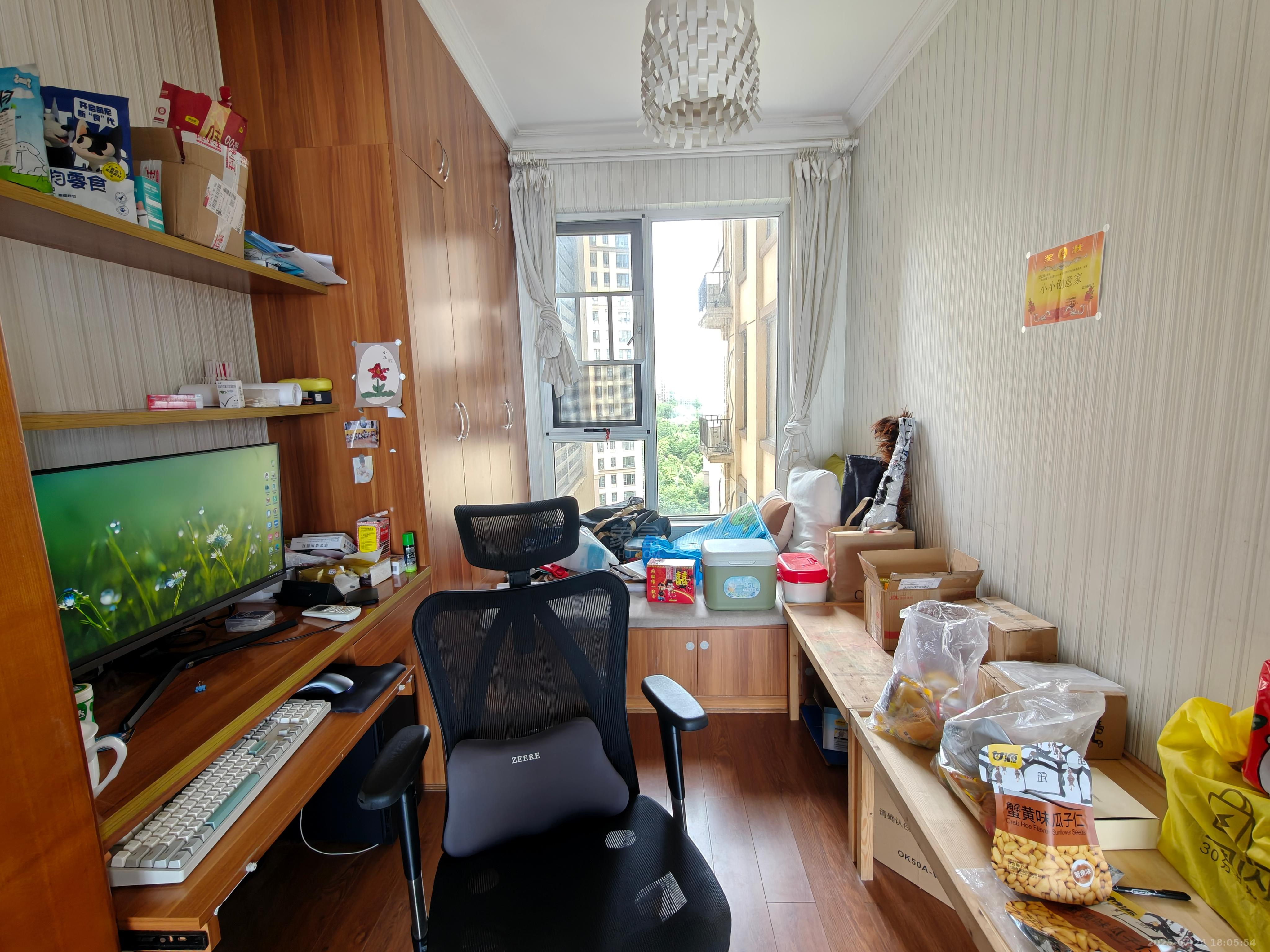佳兆业金域天下三期  3室2厅1卫   1800.00元/月室内图