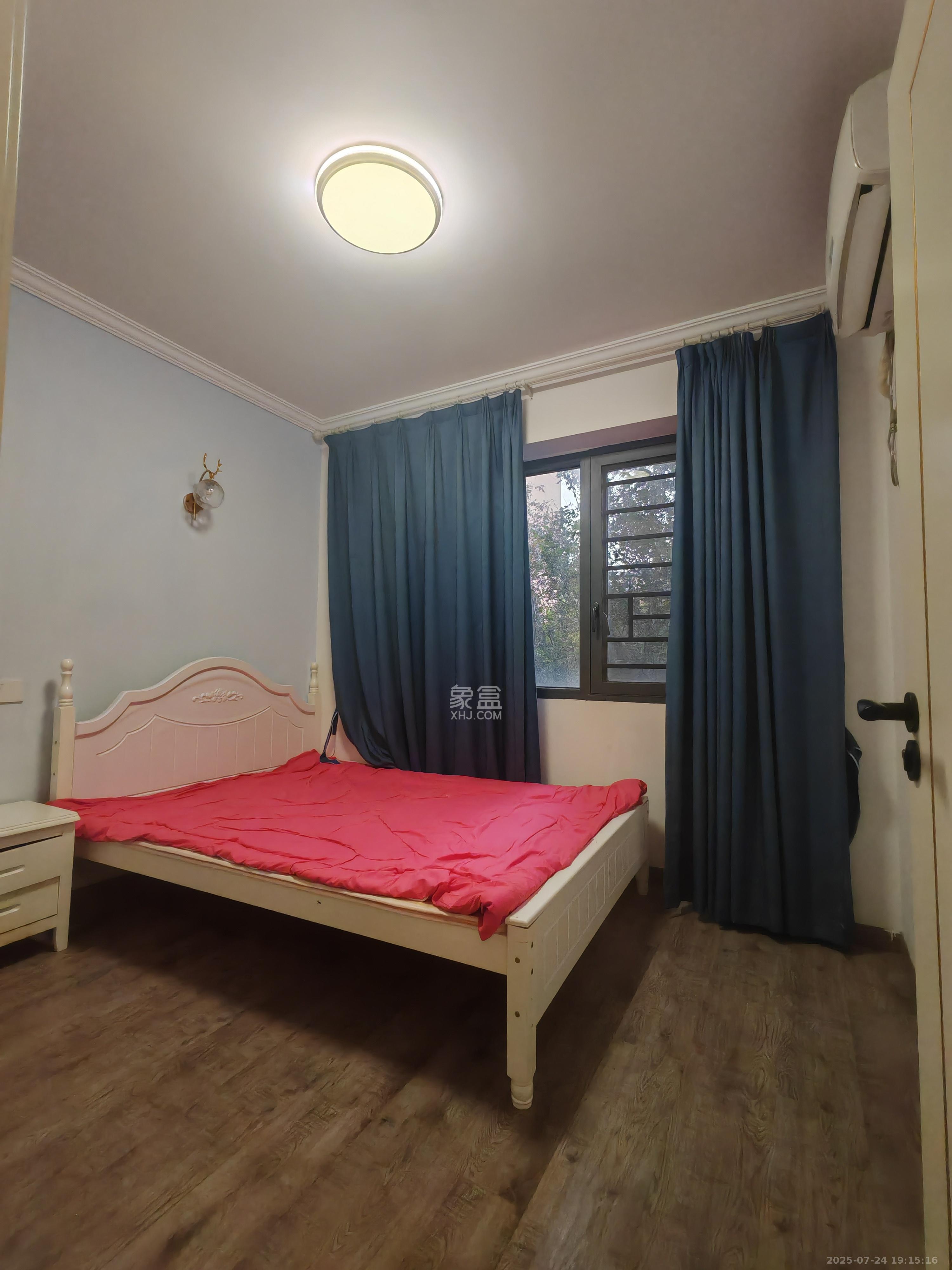 洋湖和园(福联嘉苑) 3室2厅1卫 2300.0元/月 洋湖和园(福联嘉苑) 3室2厅1卫 2300.0元/月室内图