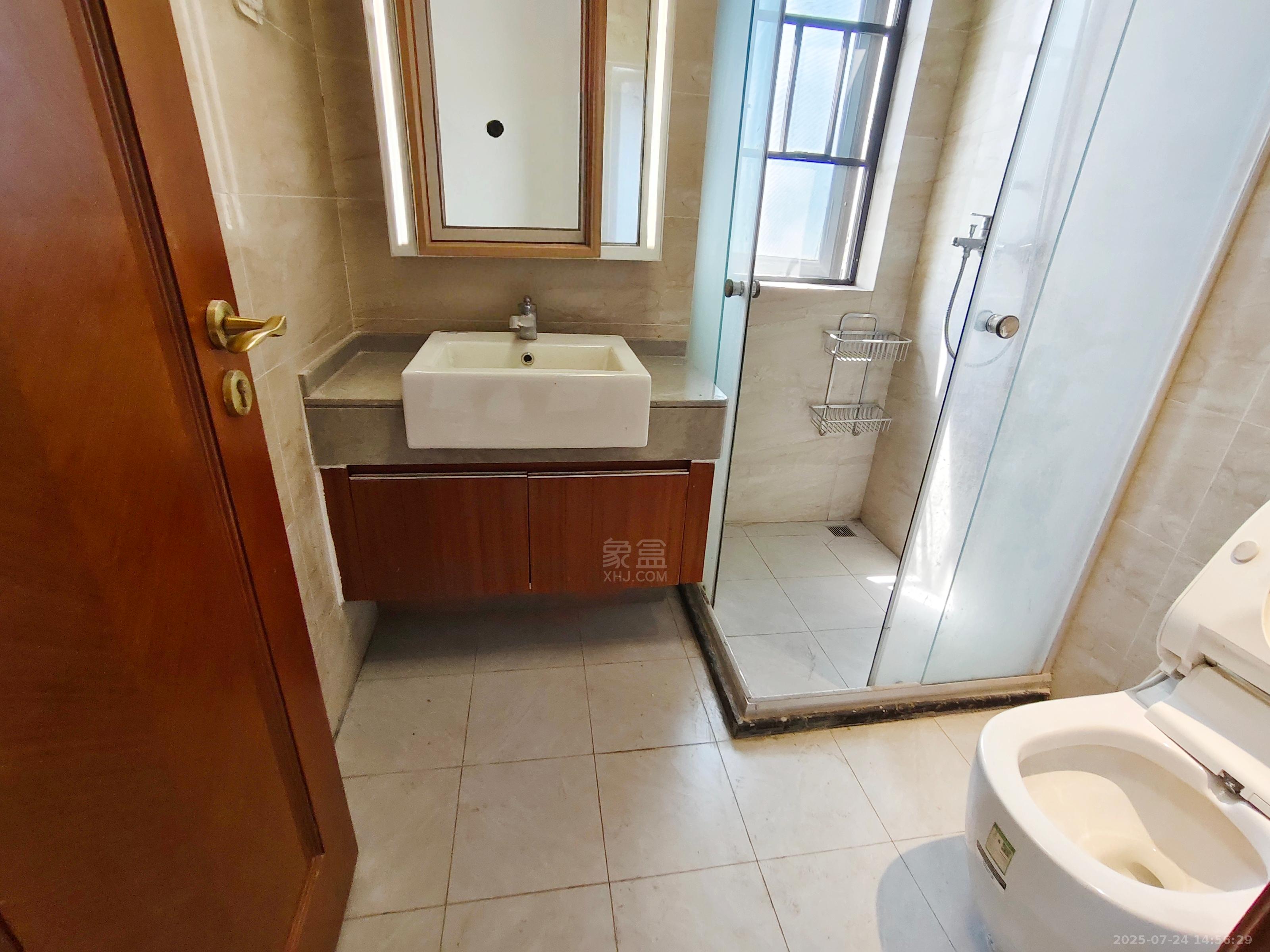 恒大林溪郡 3室2厅2卫 1750.0元/月 恒大林溪郡 3室2厅2卫 1750.0元/月室内图