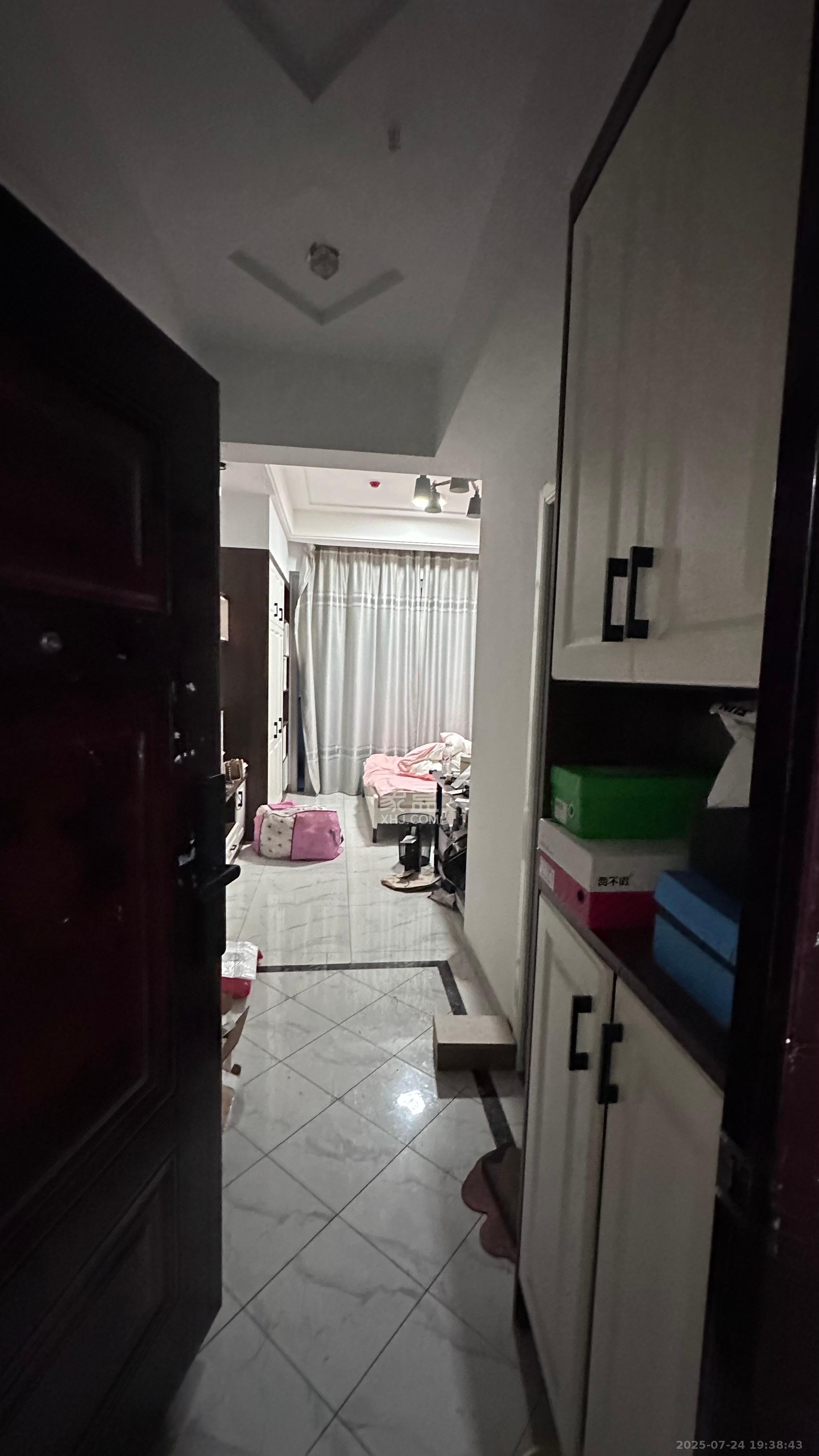 明大佳园 1室1厅1卫 1700.0元/月 明大佳园 1室1厅1卫 1700.0元/月室内图