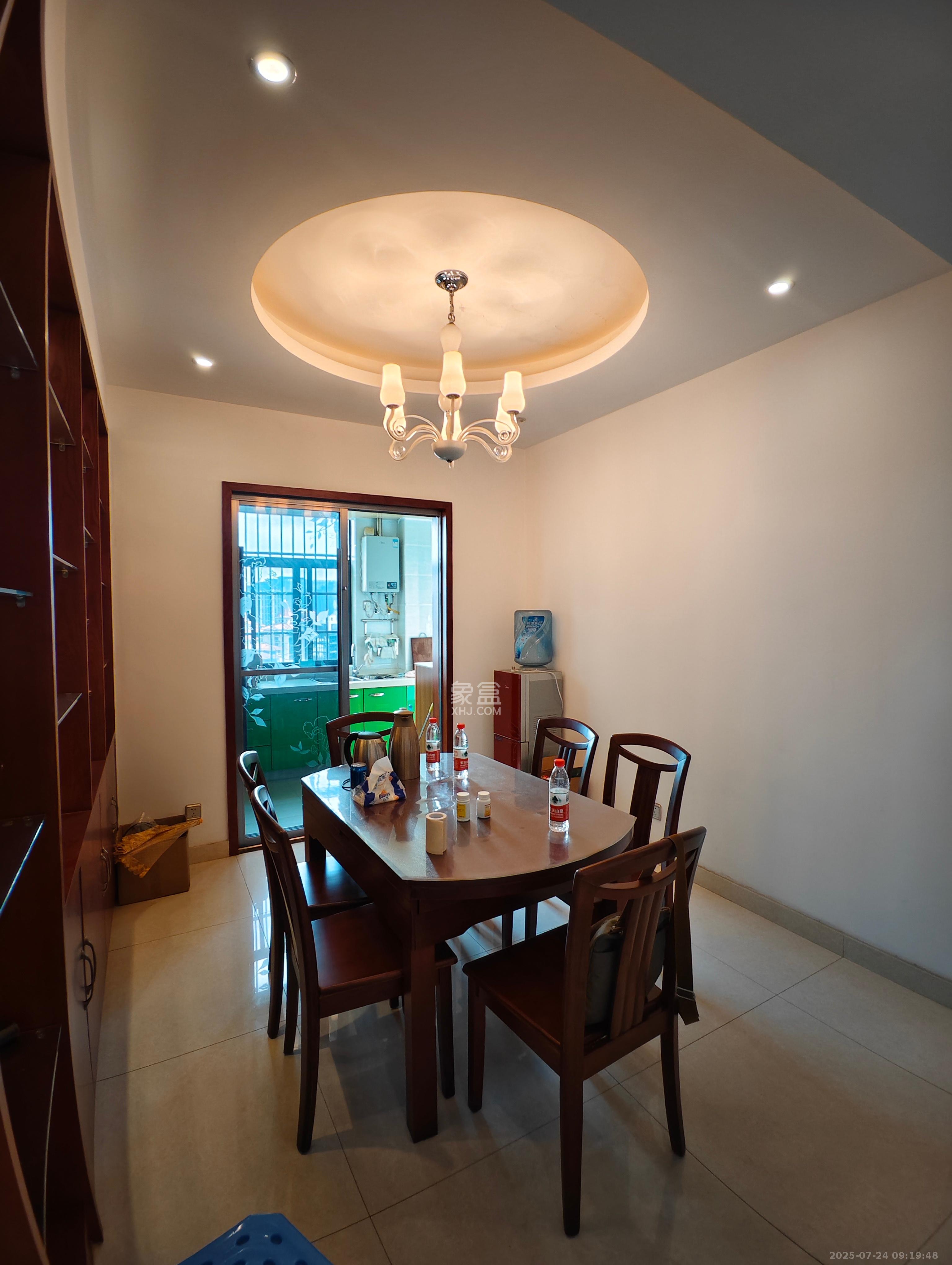 珠江东方明珠(新地东方明珠)一二期  3室2厅2卫    2560.0元/月 珠江东方明珠(新地东方明珠)一二期  3室2厅2卫    2560.0元/月室内图