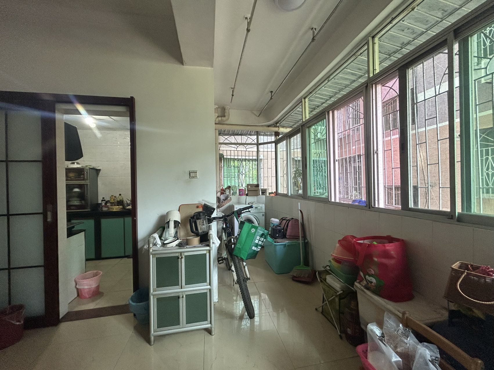 金湖小区 4室2厅2卫 110.0万 金湖小区 4室2厅2卫 110.0万室内图