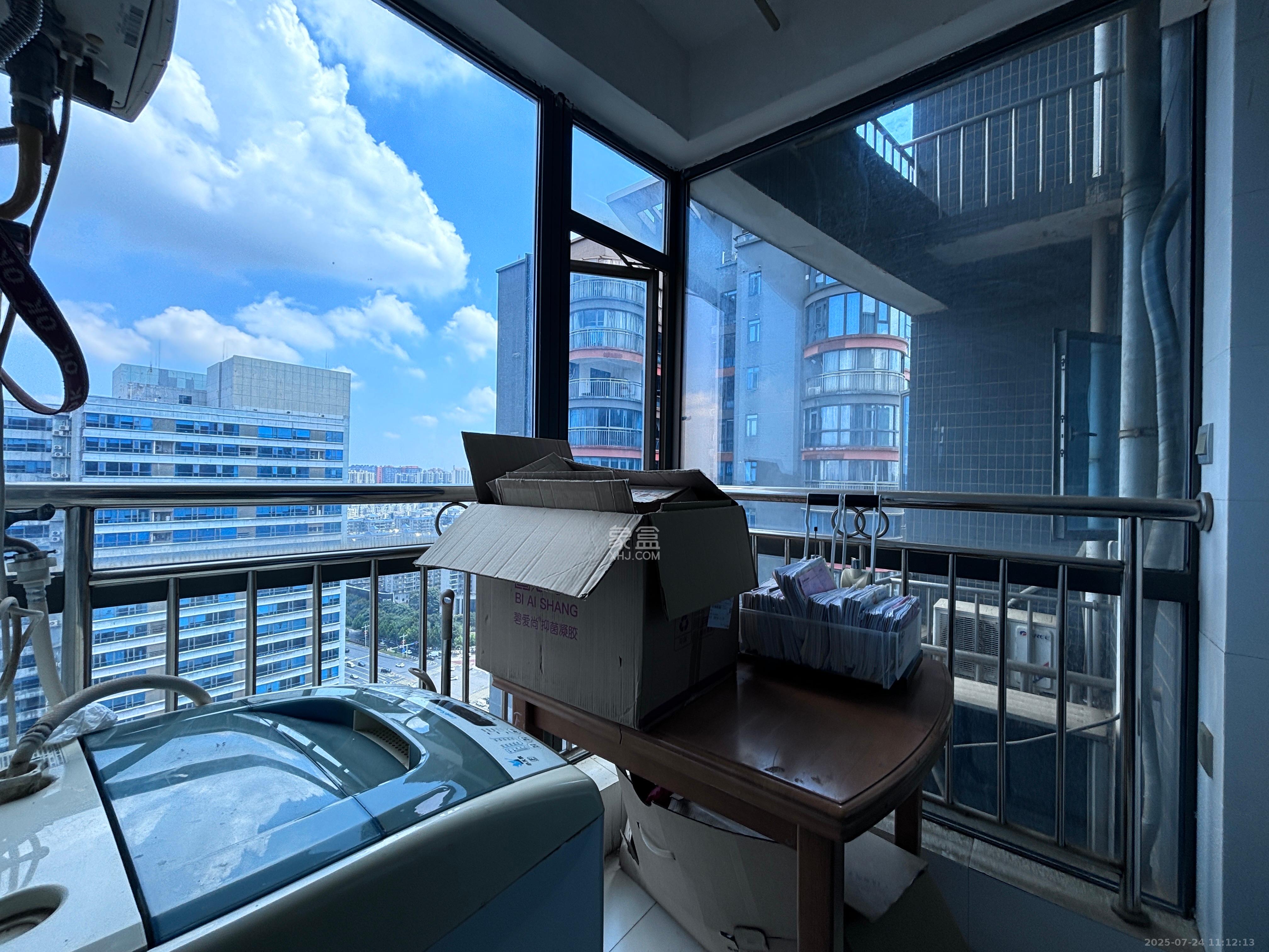 BOBO天下城(CTA财富中心) 1室1厅1卫 1800.0元/月 BOBO天下城(CTA财富中心) 1室1厅1卫 1800.0元/月室内图