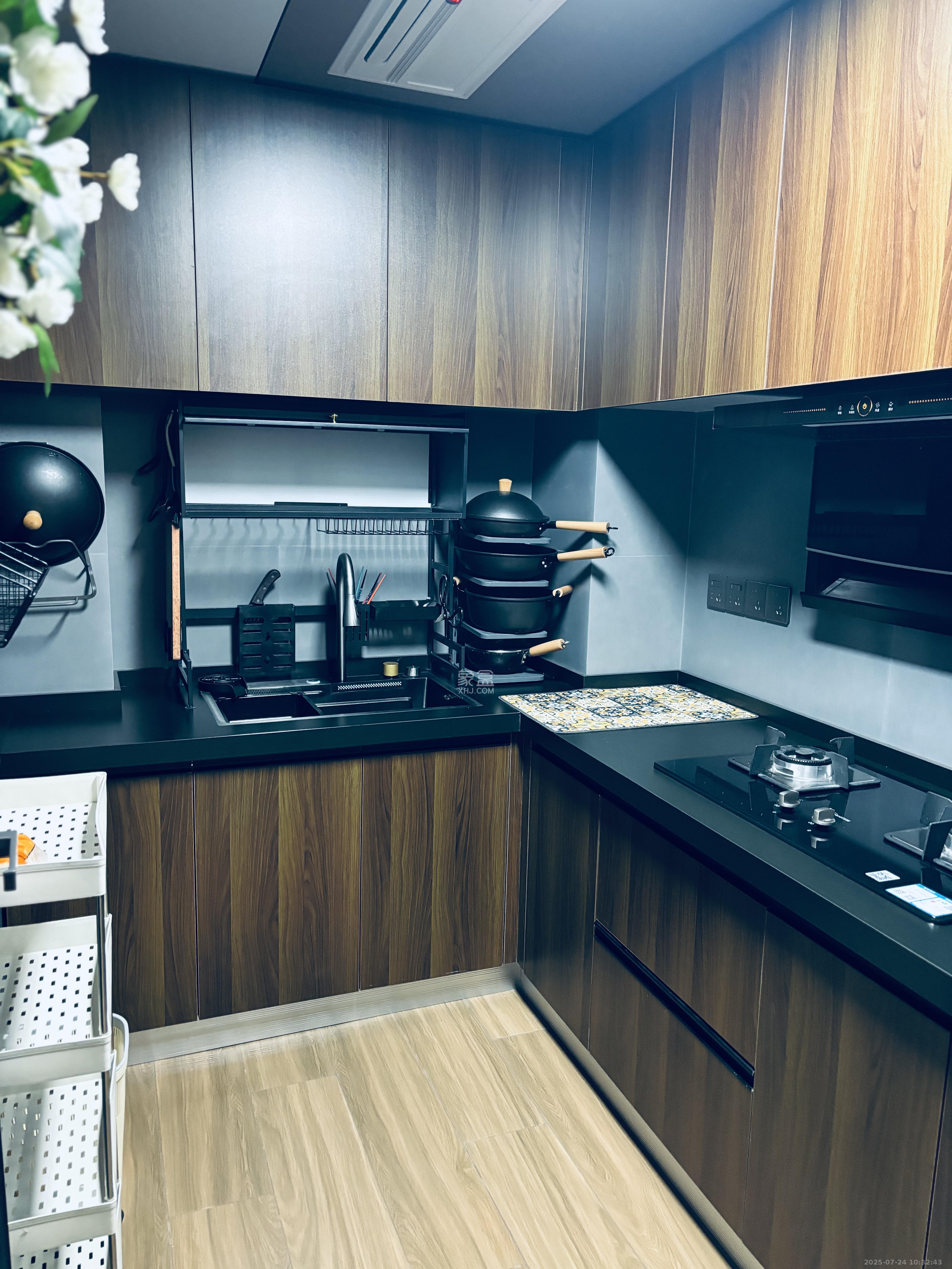 中悦领秀城 2室2厅1卫 2500.0元/月 中悦领秀城 2室2厅1卫 2500.0元/月室内图