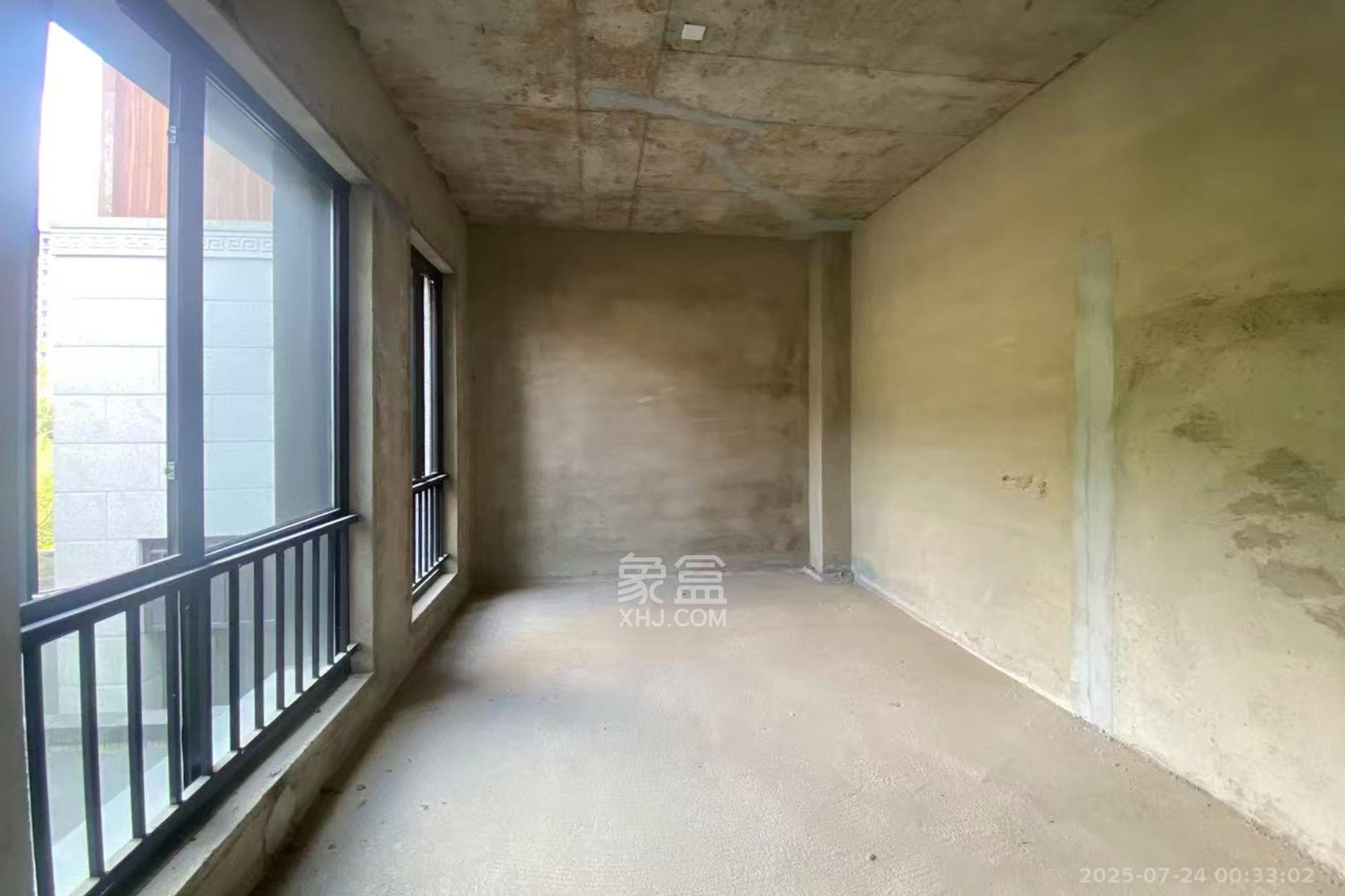 长沙院子 5室3厅3卫 258.0万 长沙院子 5室3厅3卫 258.0万其他