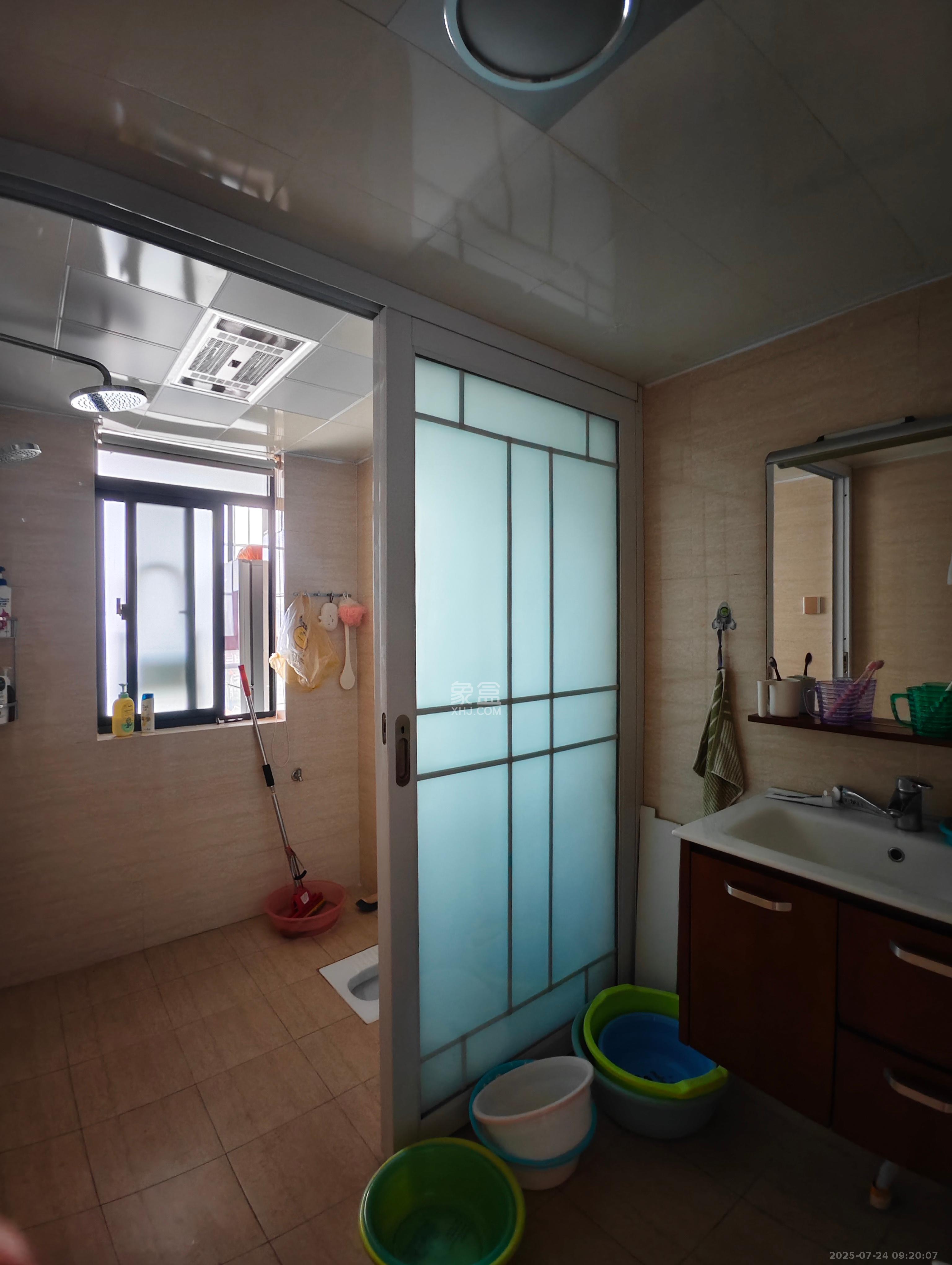 珠江东方明珠(新地东方明珠)一二期  3室2厅2卫    2560.0元/月 珠江东方明珠(新地东方明珠)一二期  3室2厅2卫    2560.0元/月室内图