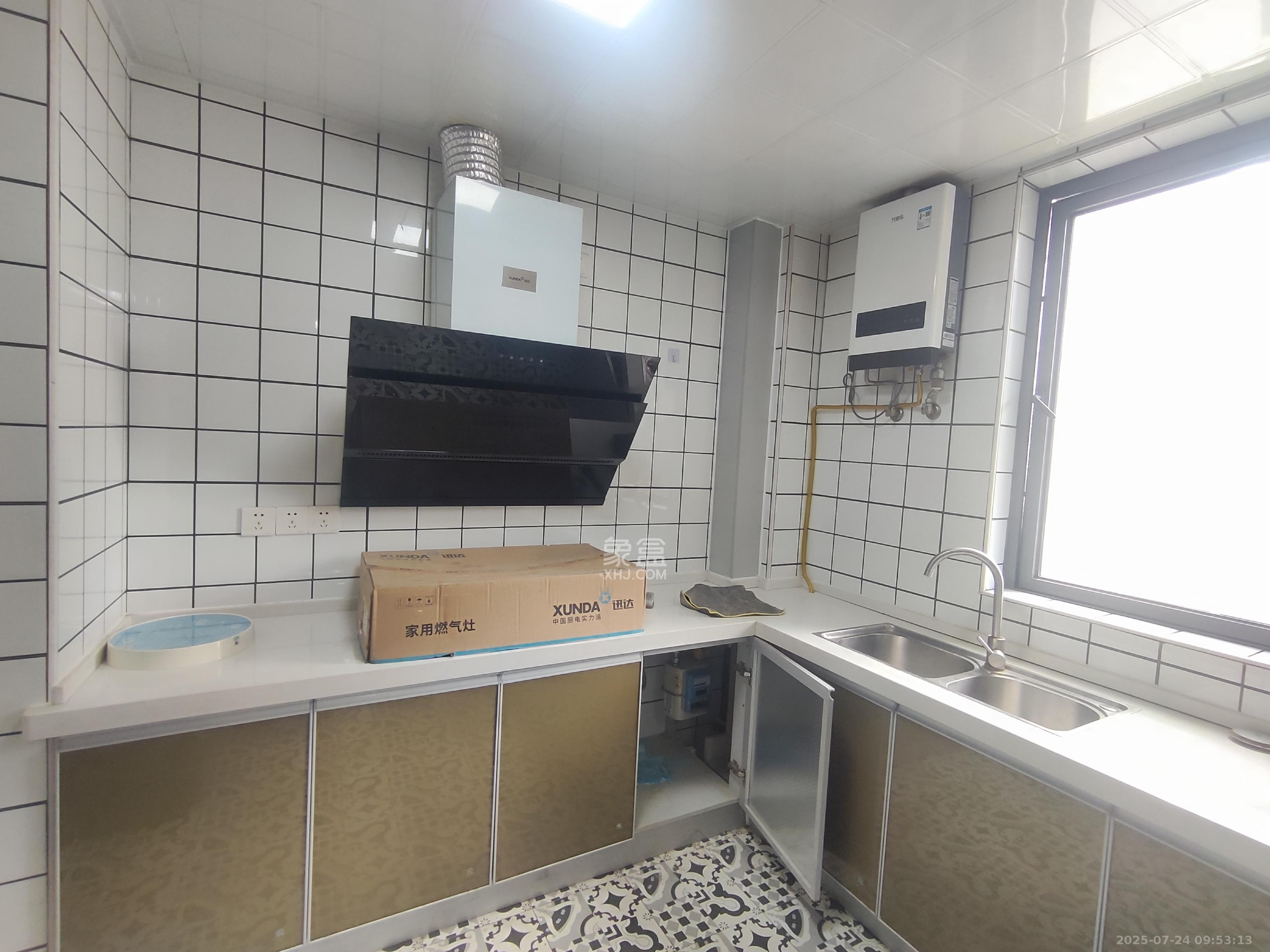 中建悦和城  4室1厅1卫    2800.0元/月 中建悦和城  4室1厅1卫    2800.0元/月室内图