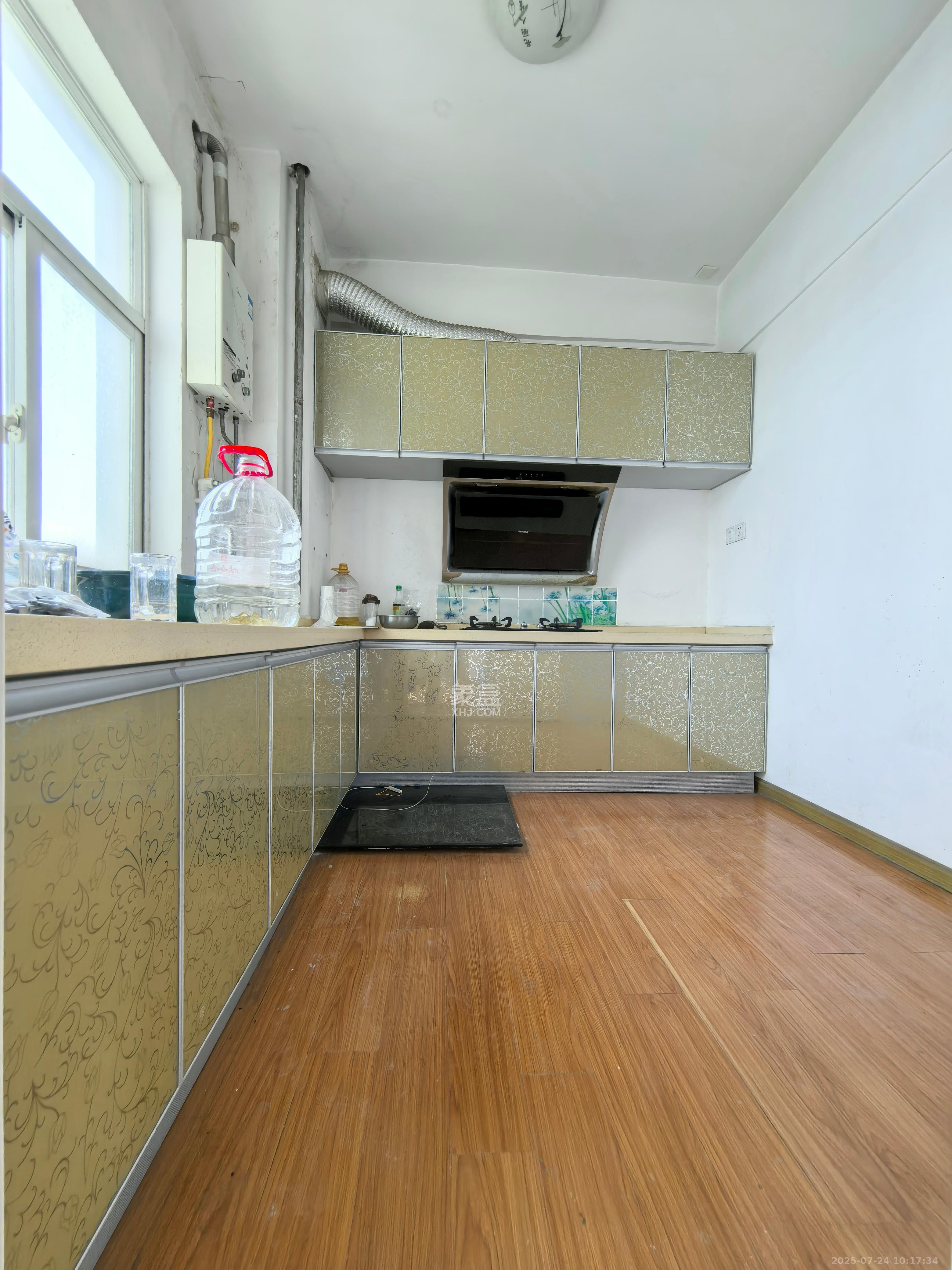 景江雅苑  4室2厅2卫   3300.00元/月室内图