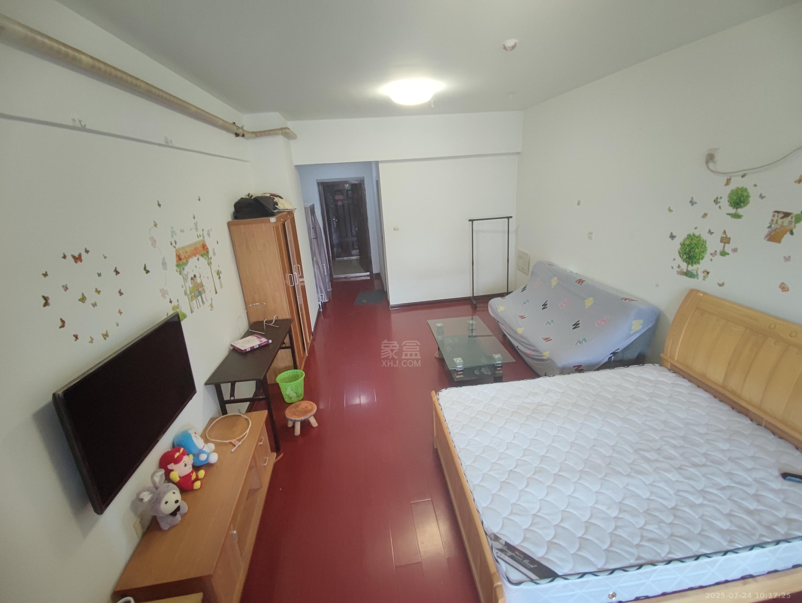 龙腾国际  1室1厅1卫   1100.00元/月