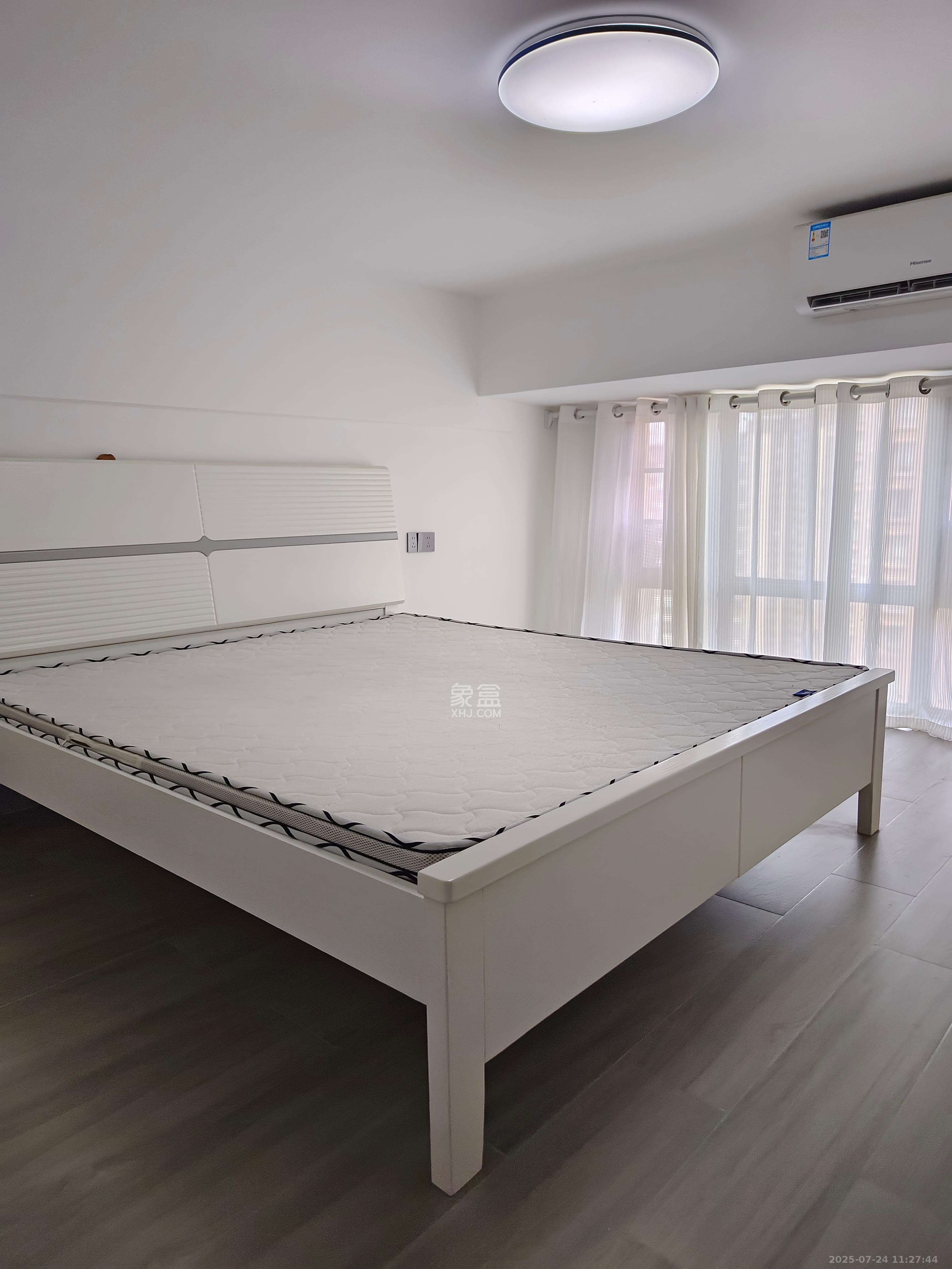 弘阳时光里  2室1厅1卫    2300.0元/月室内图