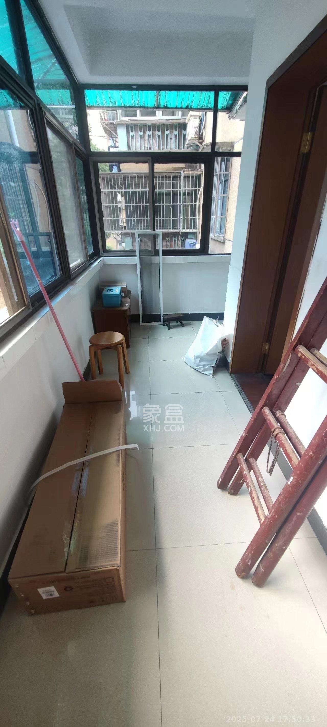 长沙市一轻工业供销公司(麻园湾) 2室1厅1卫 2100.0元/月 长沙市一轻工业供销公司(麻园湾) 2室1厅1卫 2100.0元/月室内图