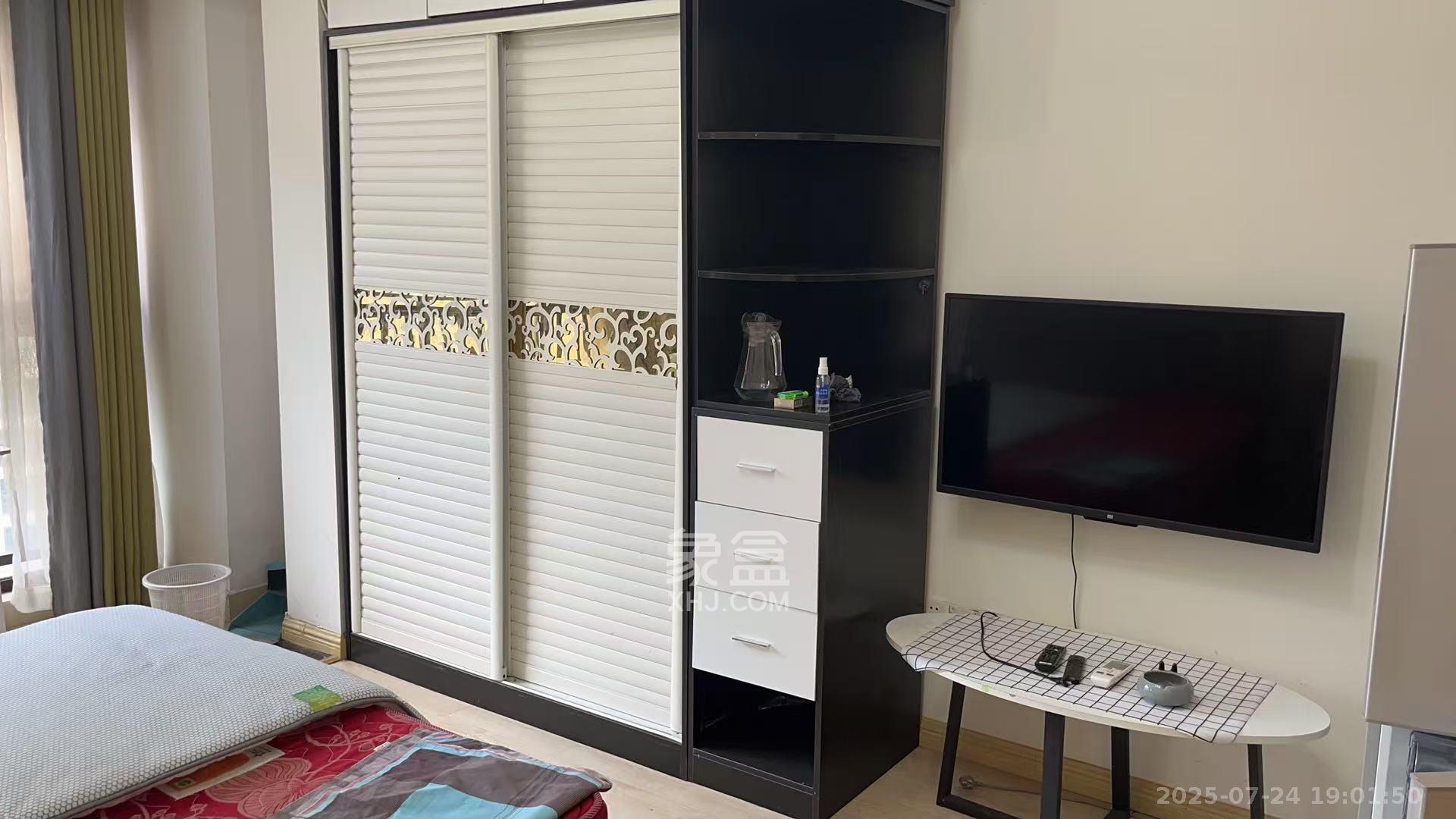 五江天街北区 1室1厅1卫 1700.0元/月 五江天街北区 1室1厅1卫 1700.0元/月室内图