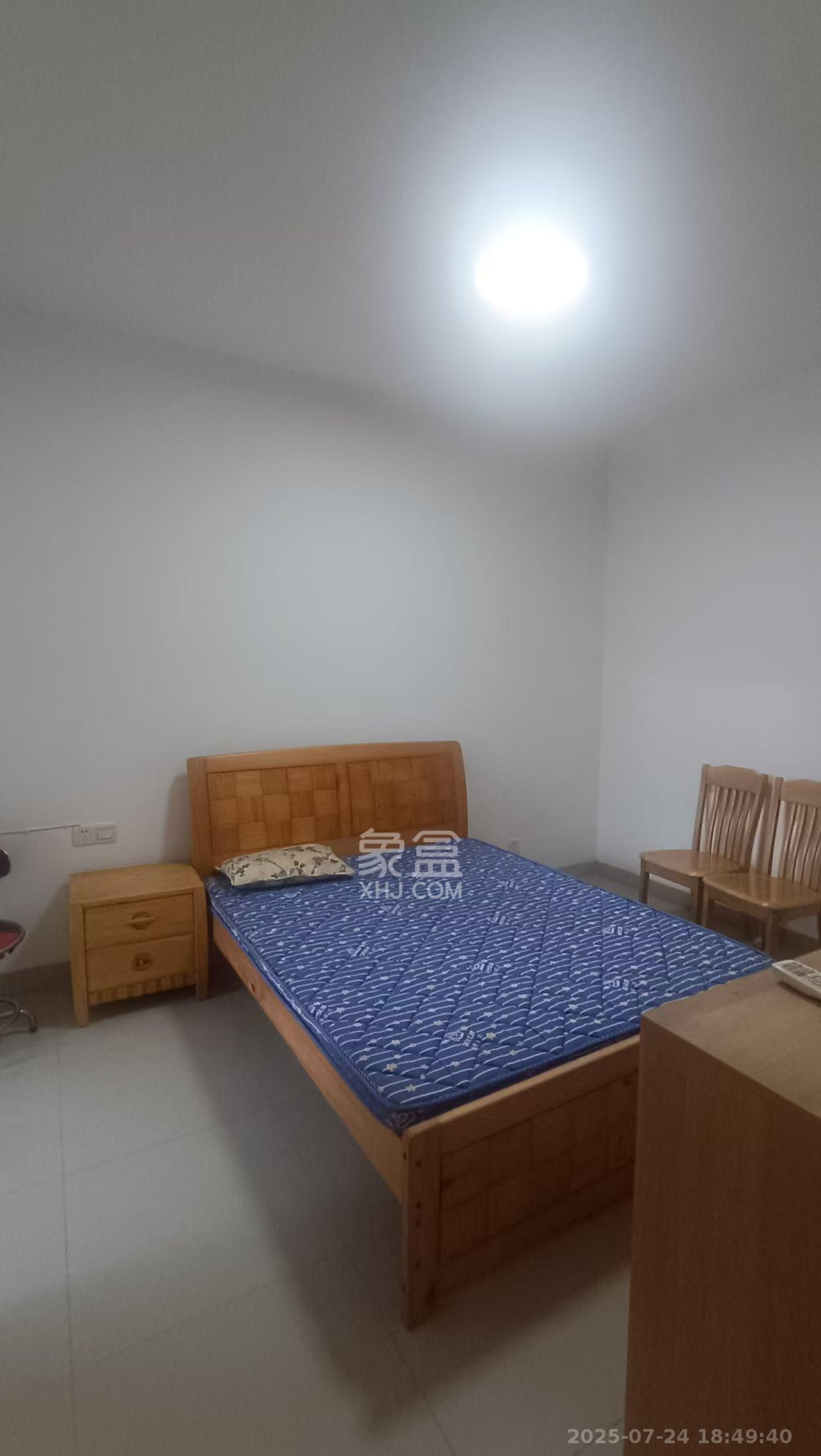 先锋新宇 2室1厅1卫 1600.0元/月 先锋新宇 2室1厅1卫 1600.0元/月室内图