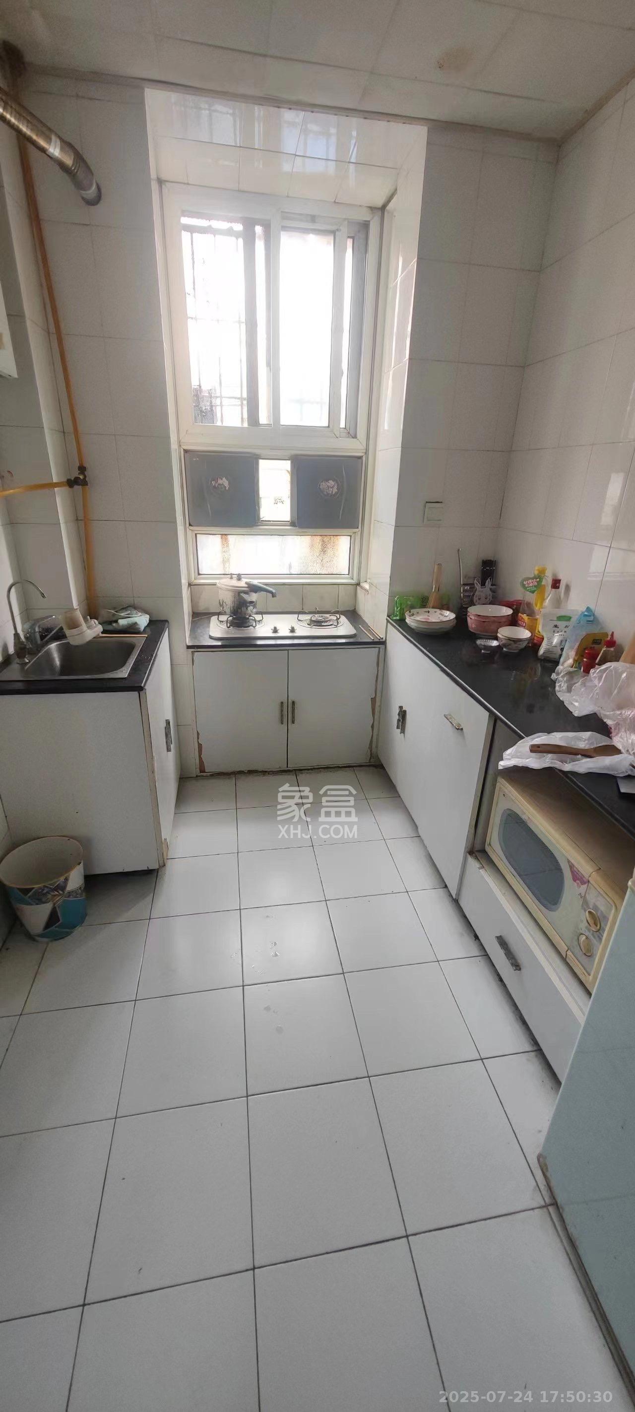 长沙市一轻工业供销公司(麻园湾) 2室1厅1卫 2100.0元/月 长沙市一轻工业供销公司(麻园湾) 2室1厅1卫 2100.0元/月室内图