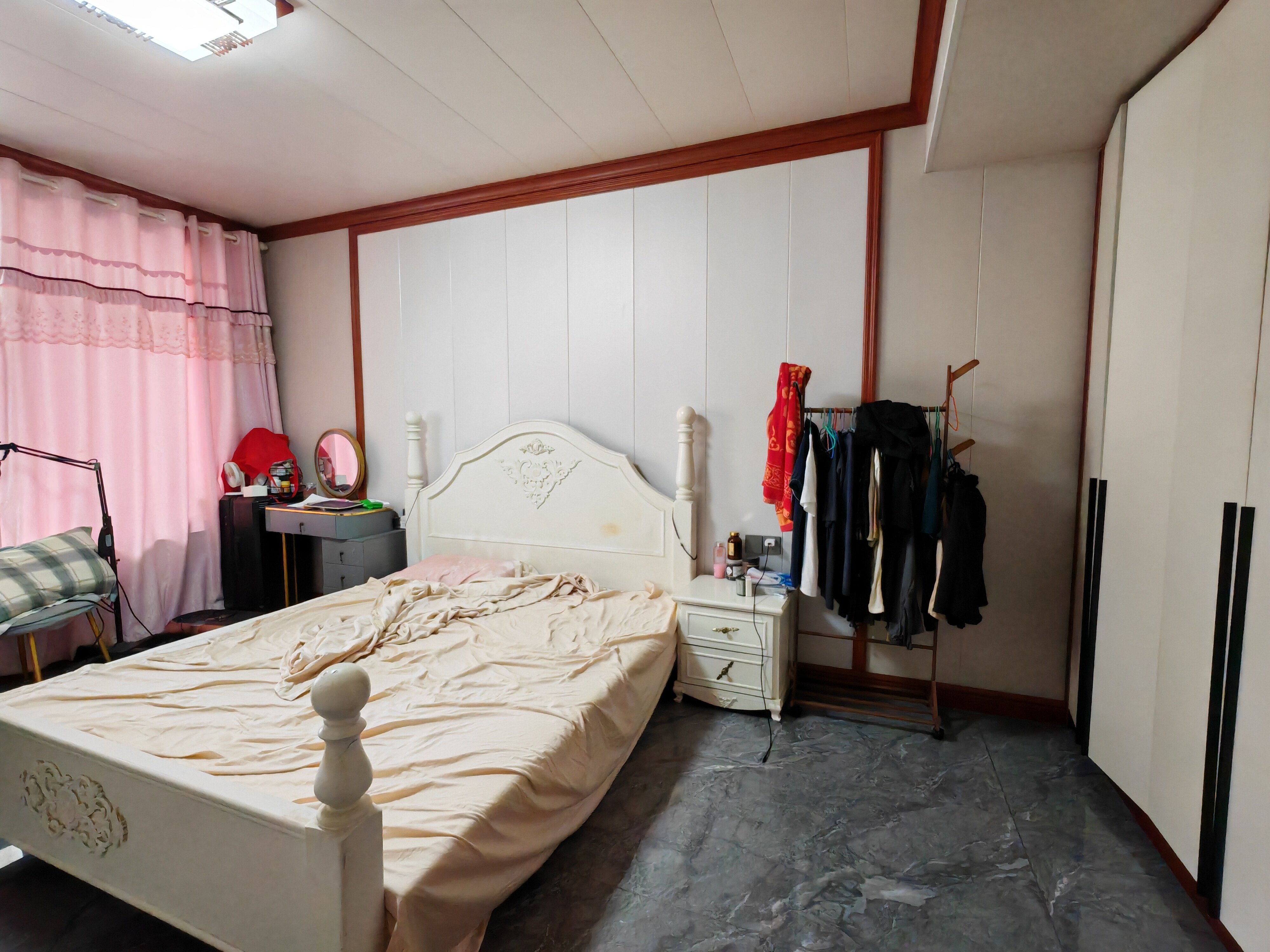 澧滨小区  3室2厅1卫   41.80万客厅