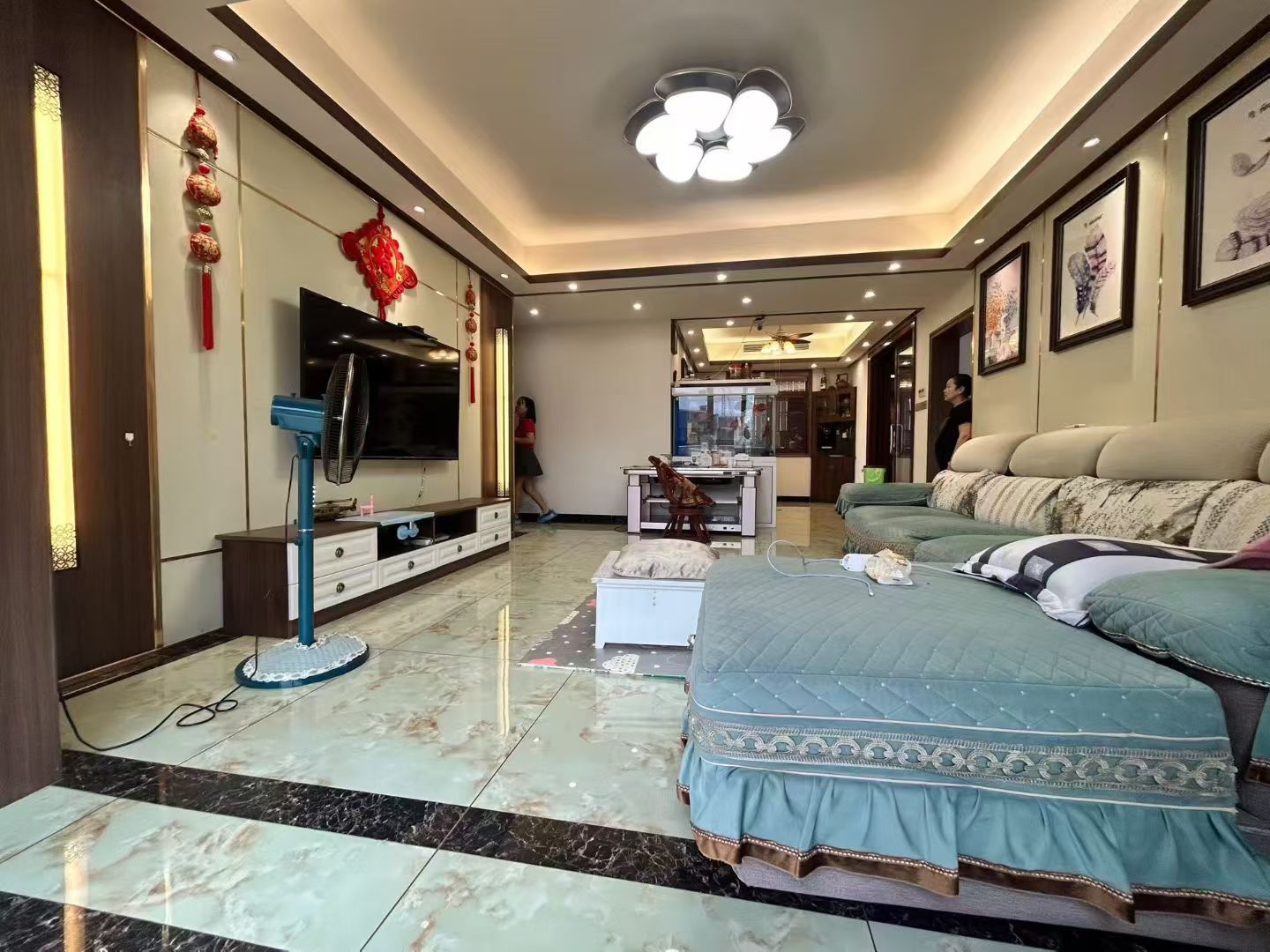 东方明珠  3室2厅2卫   65.80万