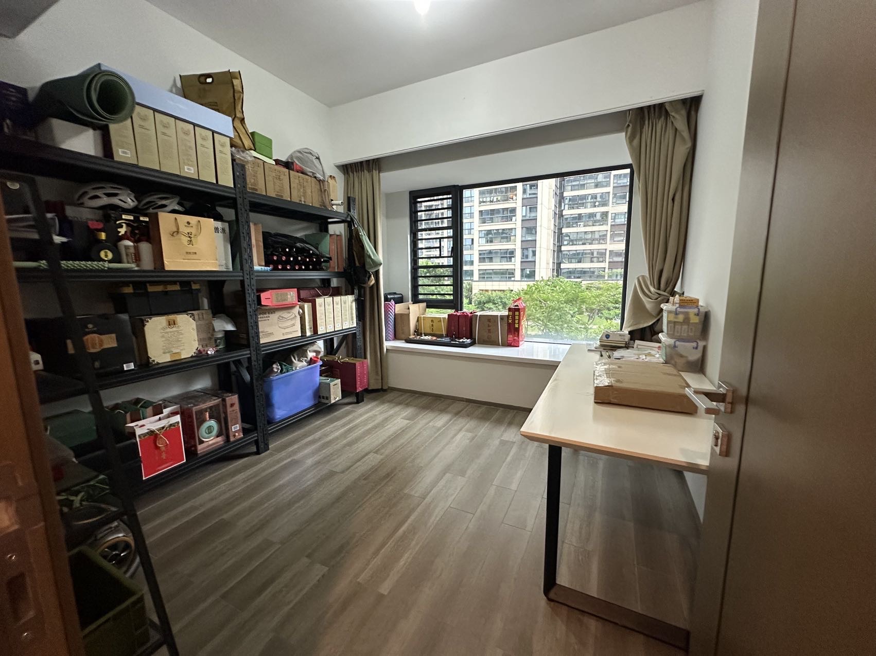 仁恒海棠公园(二期) 3室2厅2卫 398.0万 仁恒海棠公园(二期) 3室2厅2卫 398.0万客厅