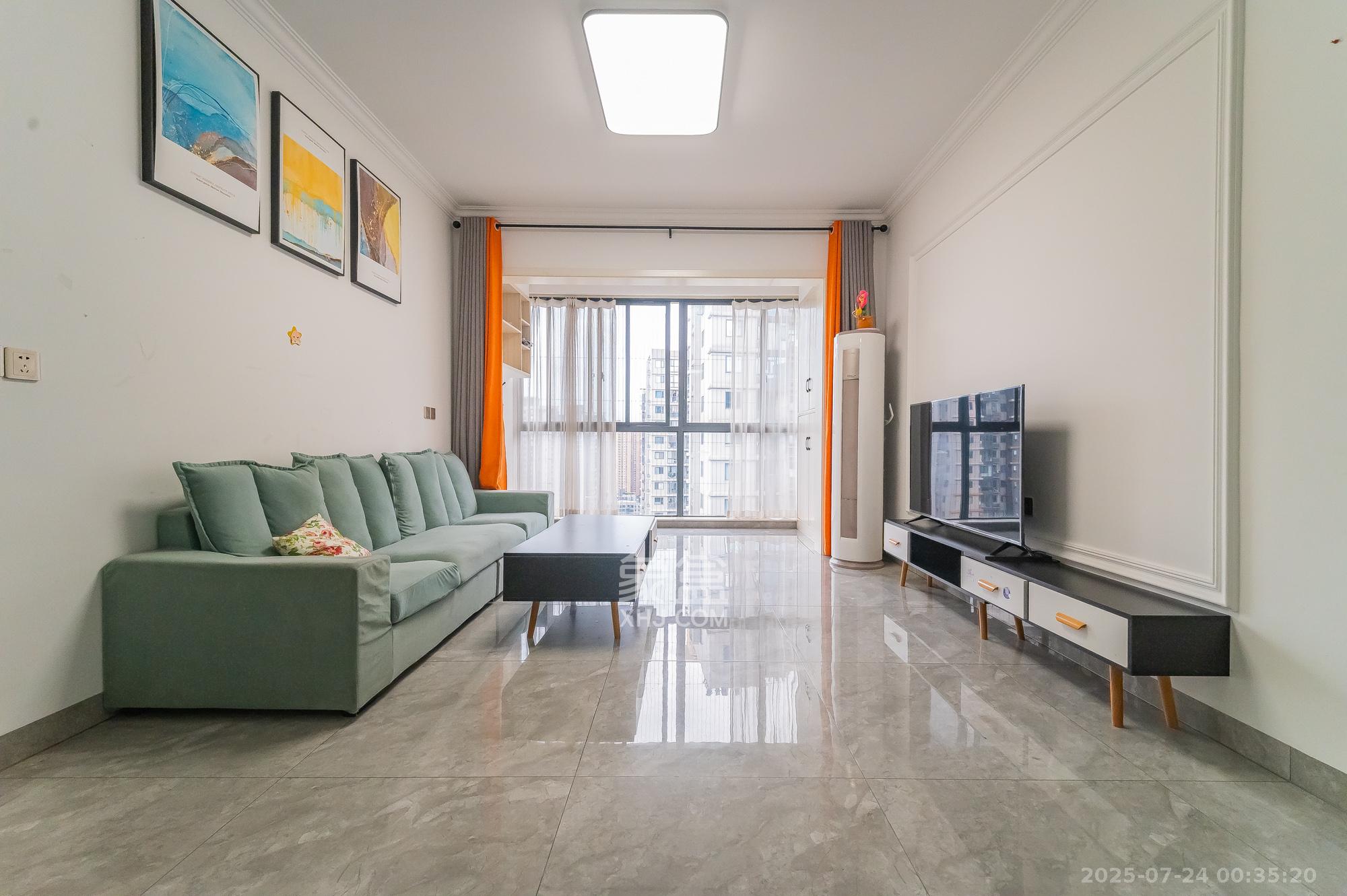 恒基凯旋门三期  3室2厅2卫    99.8万 恒基凯旋门三期  3室2厅2卫    99.8万